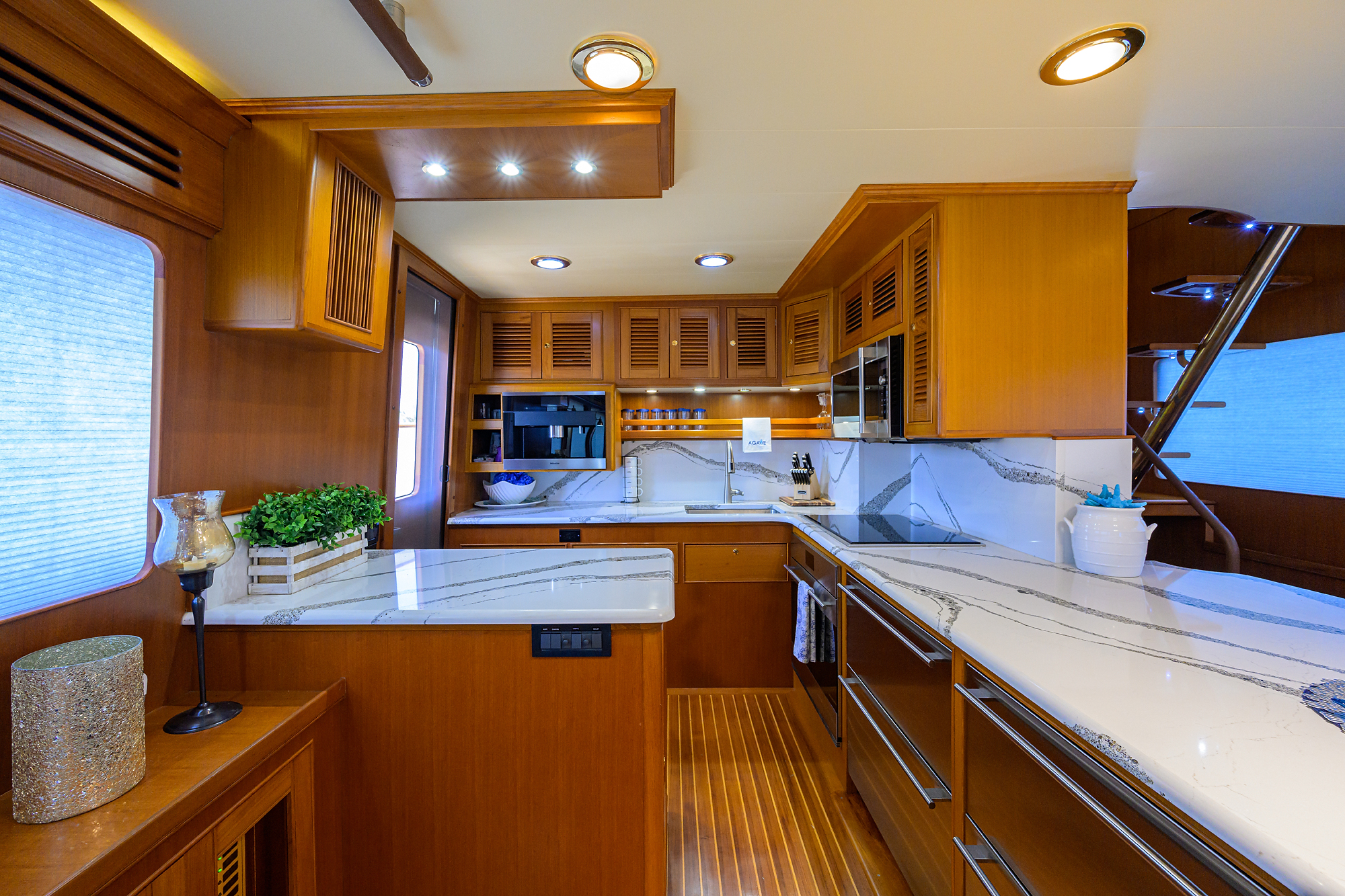 Agave yacht photo 99