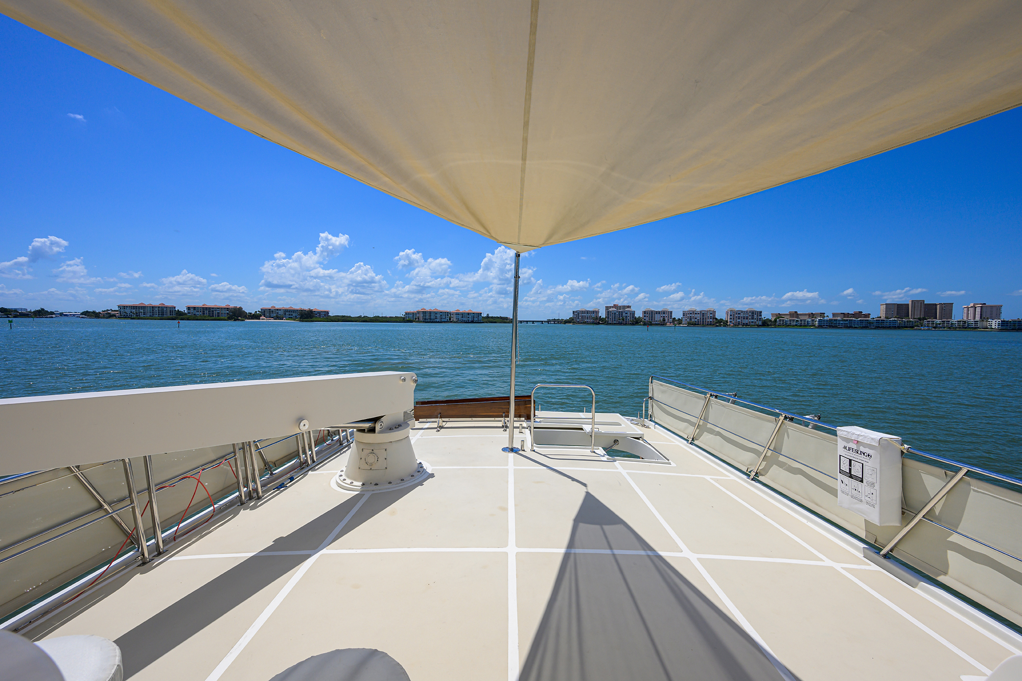 Agave yacht photo 35