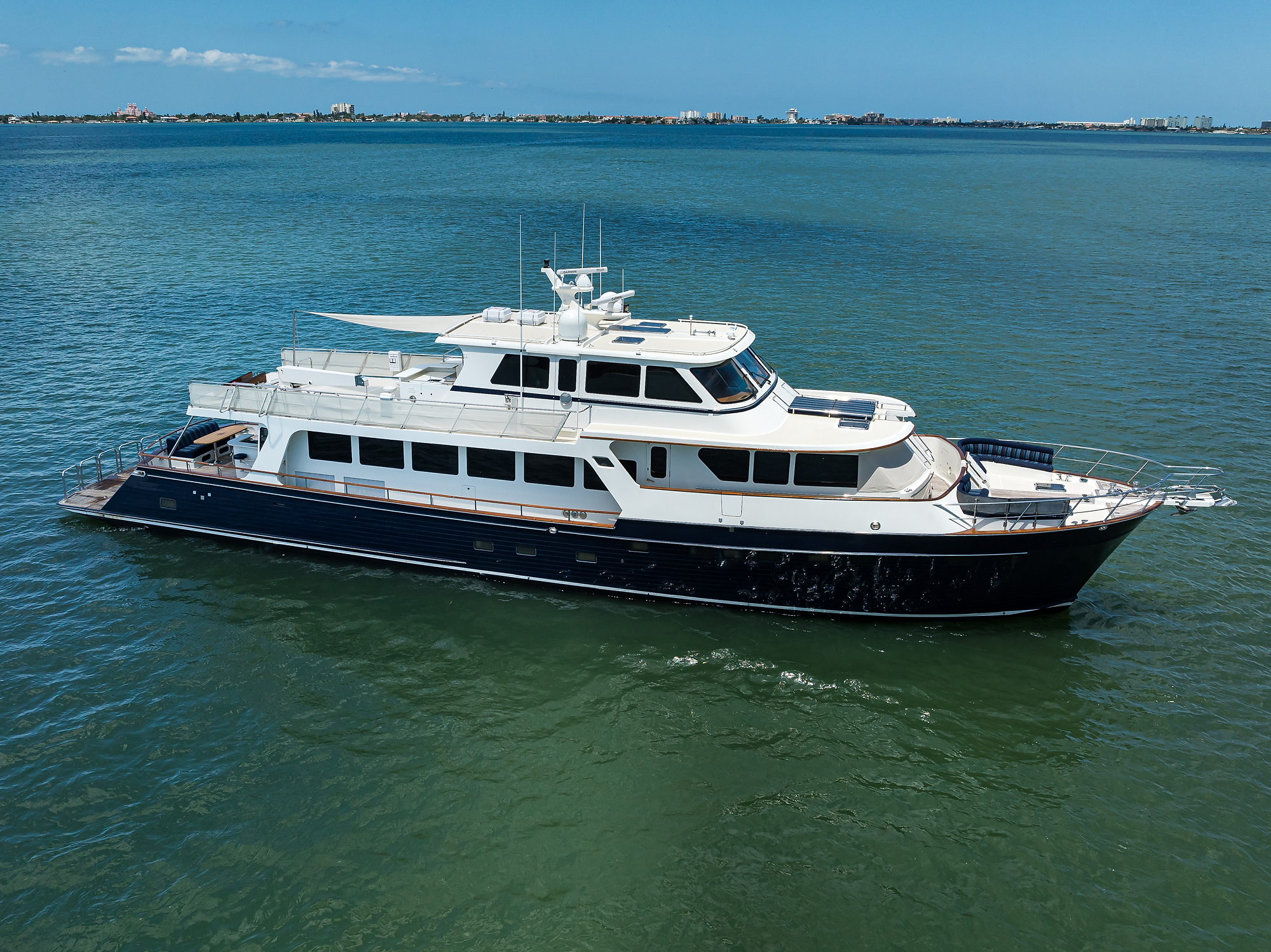 Agave yacht photo 3
