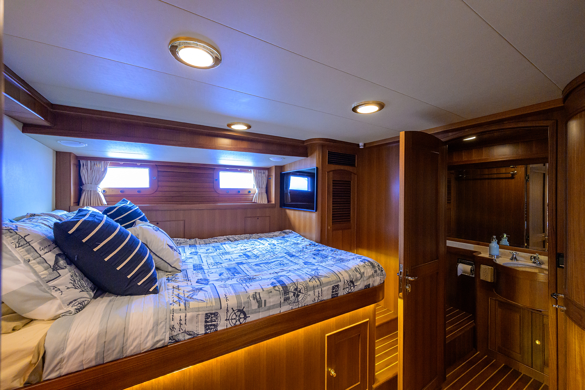 Agave yacht photo 120