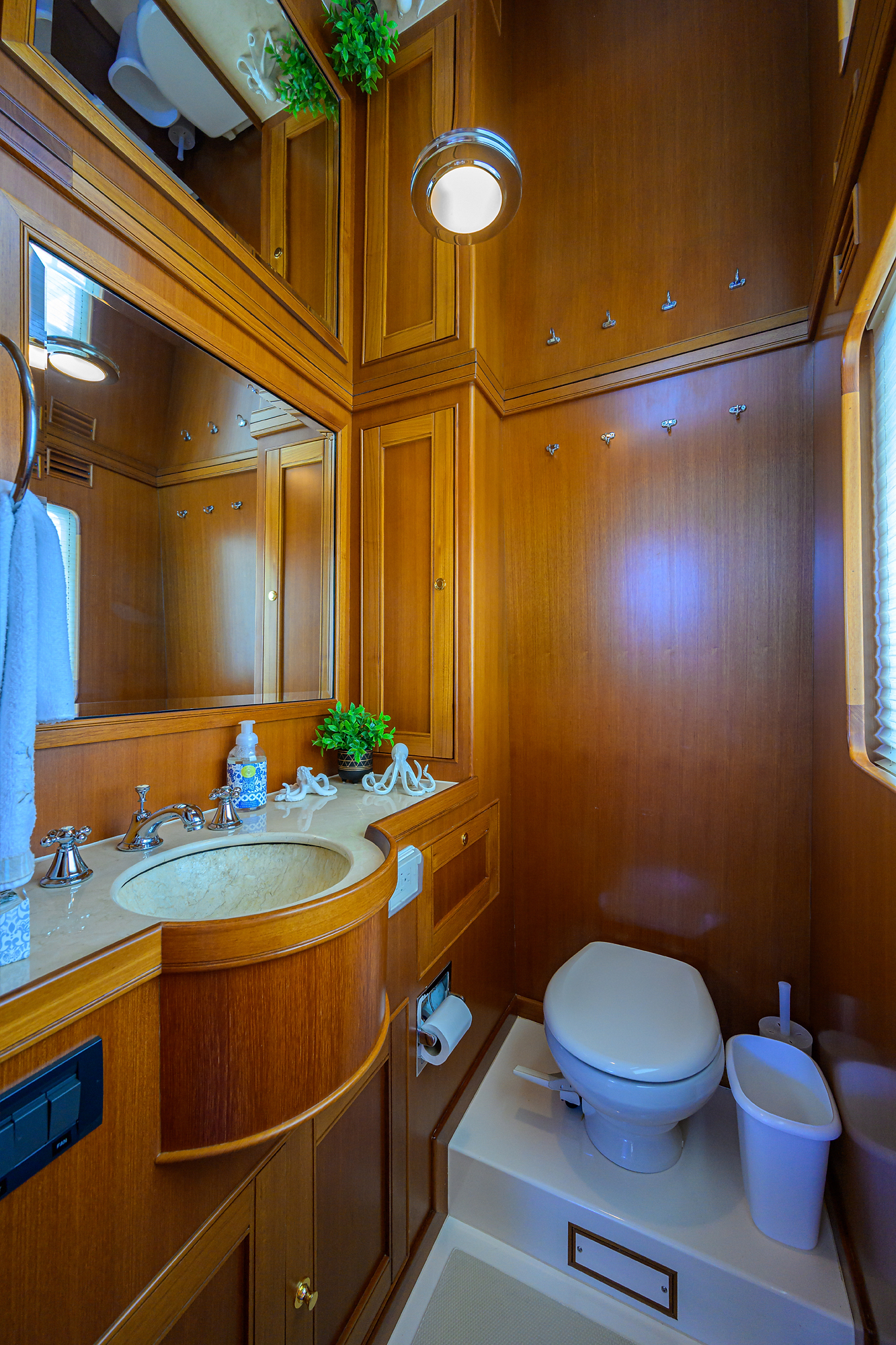 Agave yacht photo 43
