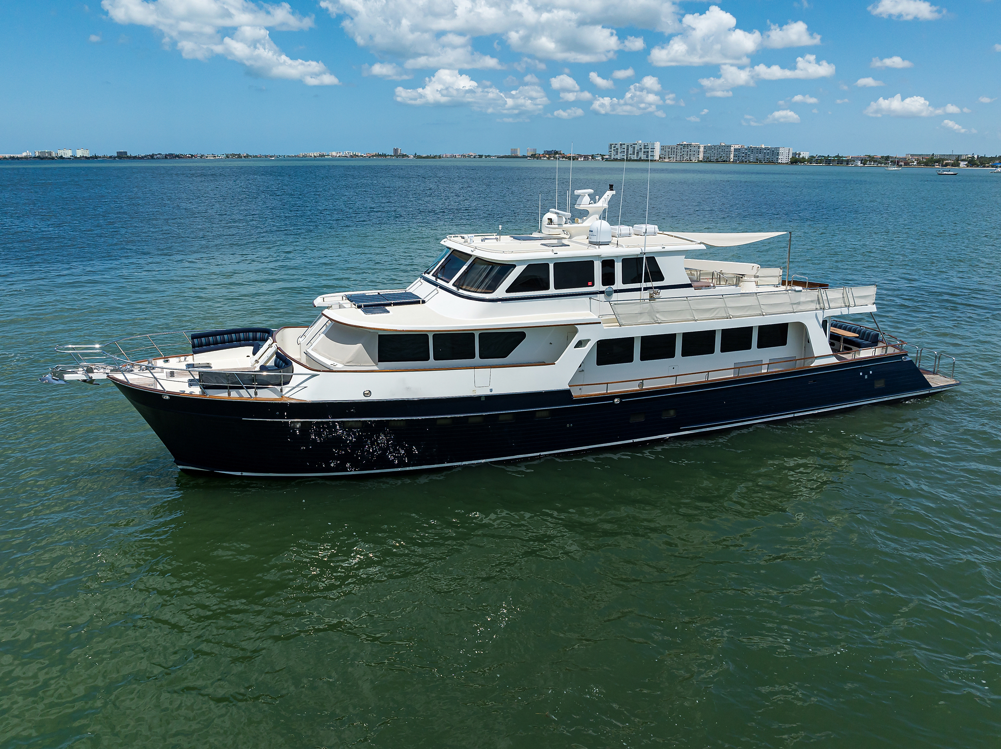 Agave yacht photo 6
