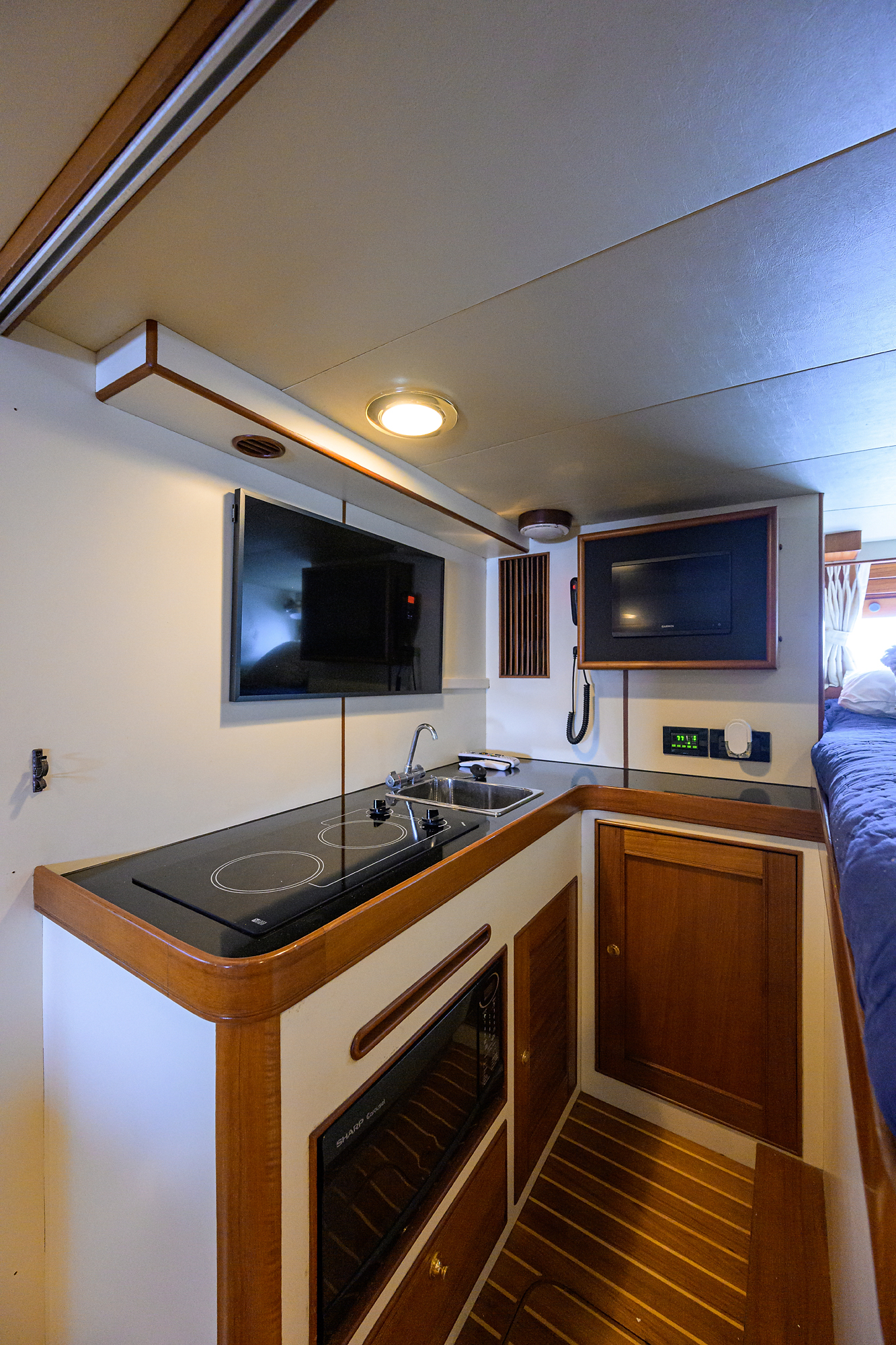 Agave yacht photo 166