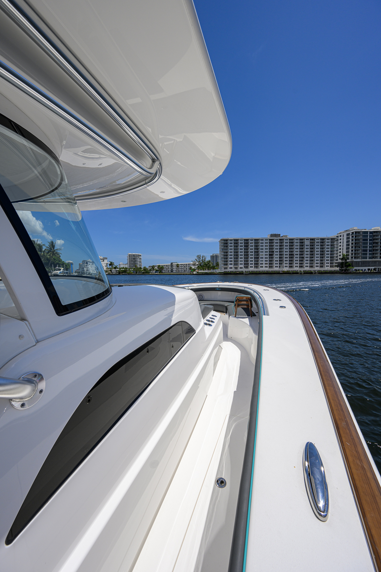 Valhalla V46-075 yacht photo 35