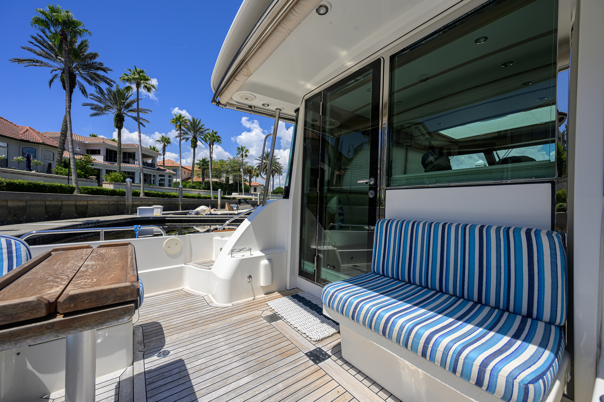 Bigwig yacht photo 47