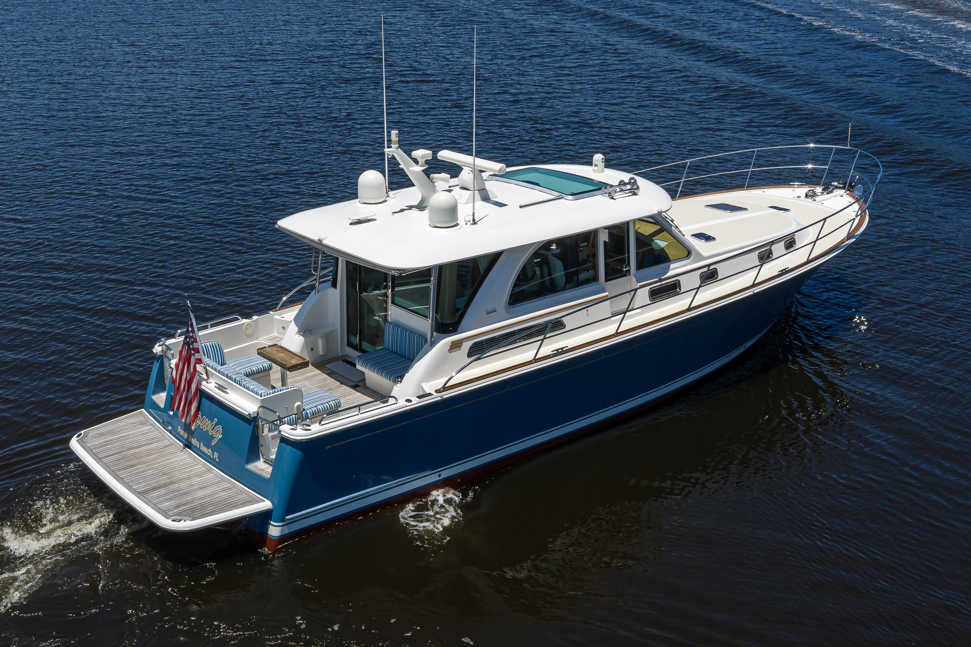 Bigwig yacht photo 22