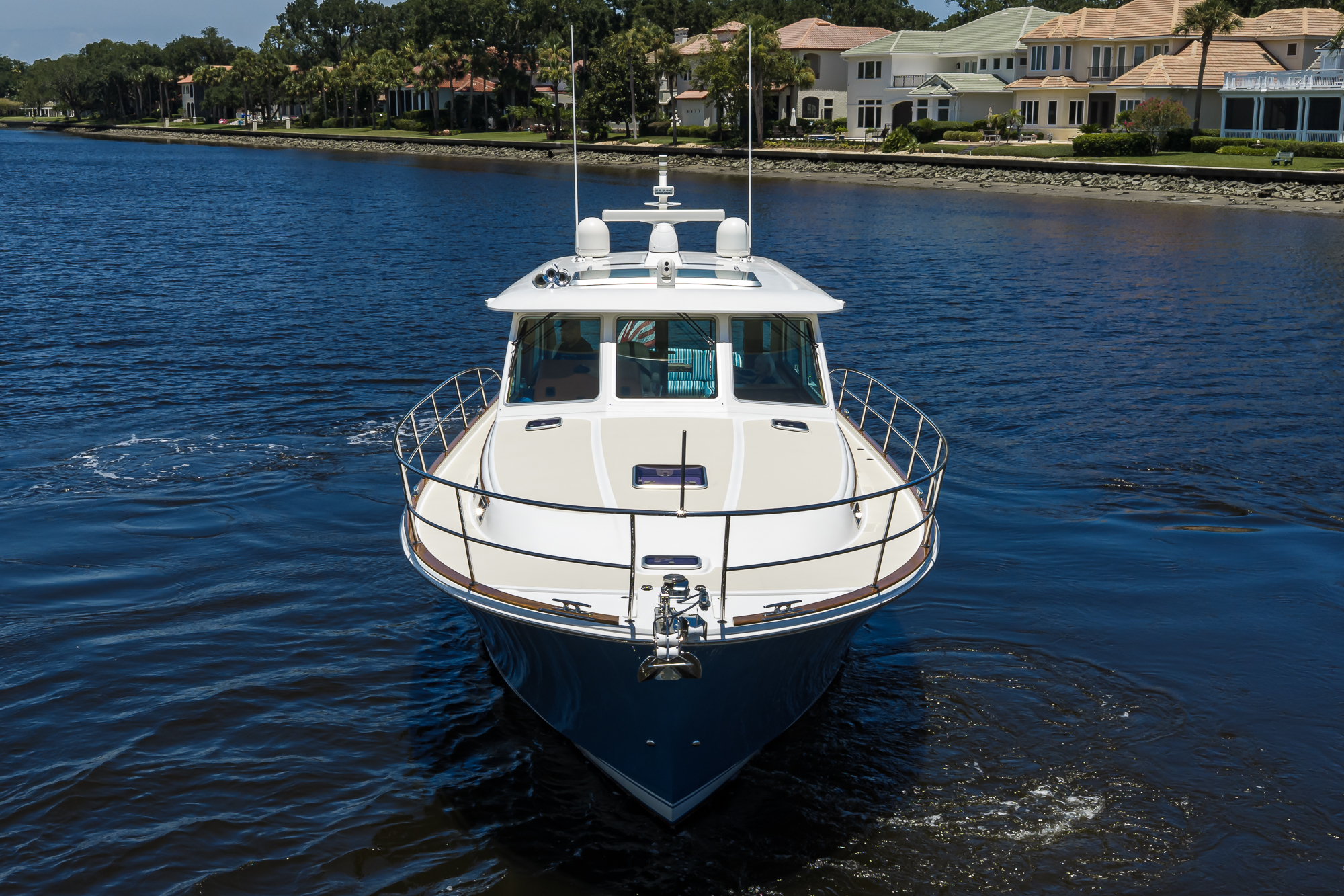 Bigwig yacht photo 17