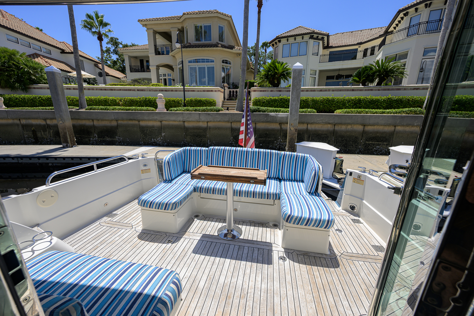 Bigwig yacht photo 39
