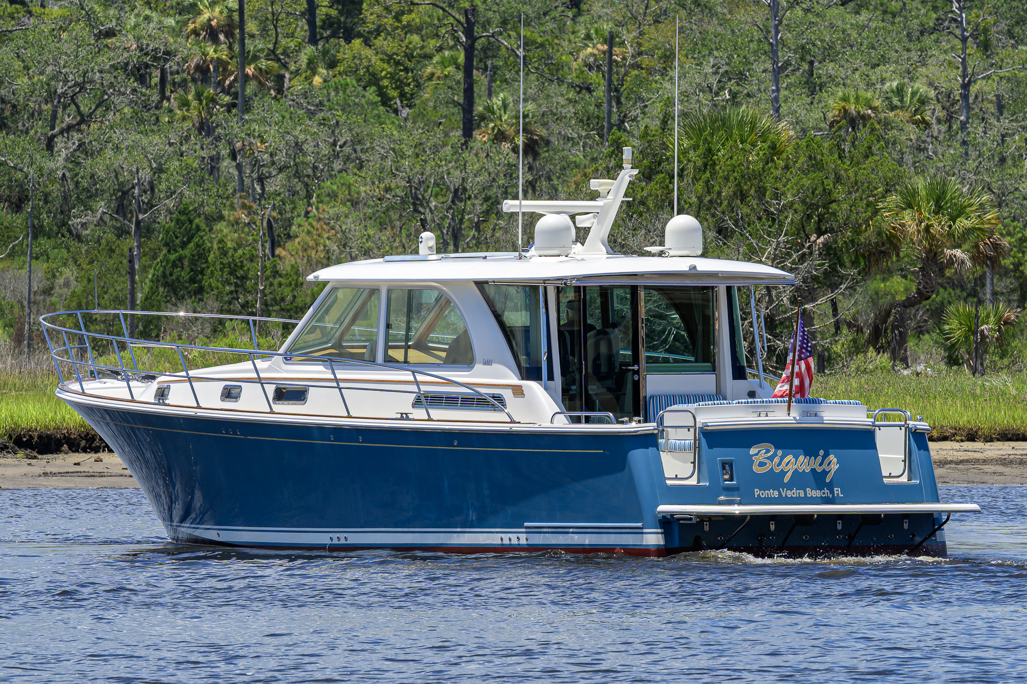 Bigwig yacht photo 11