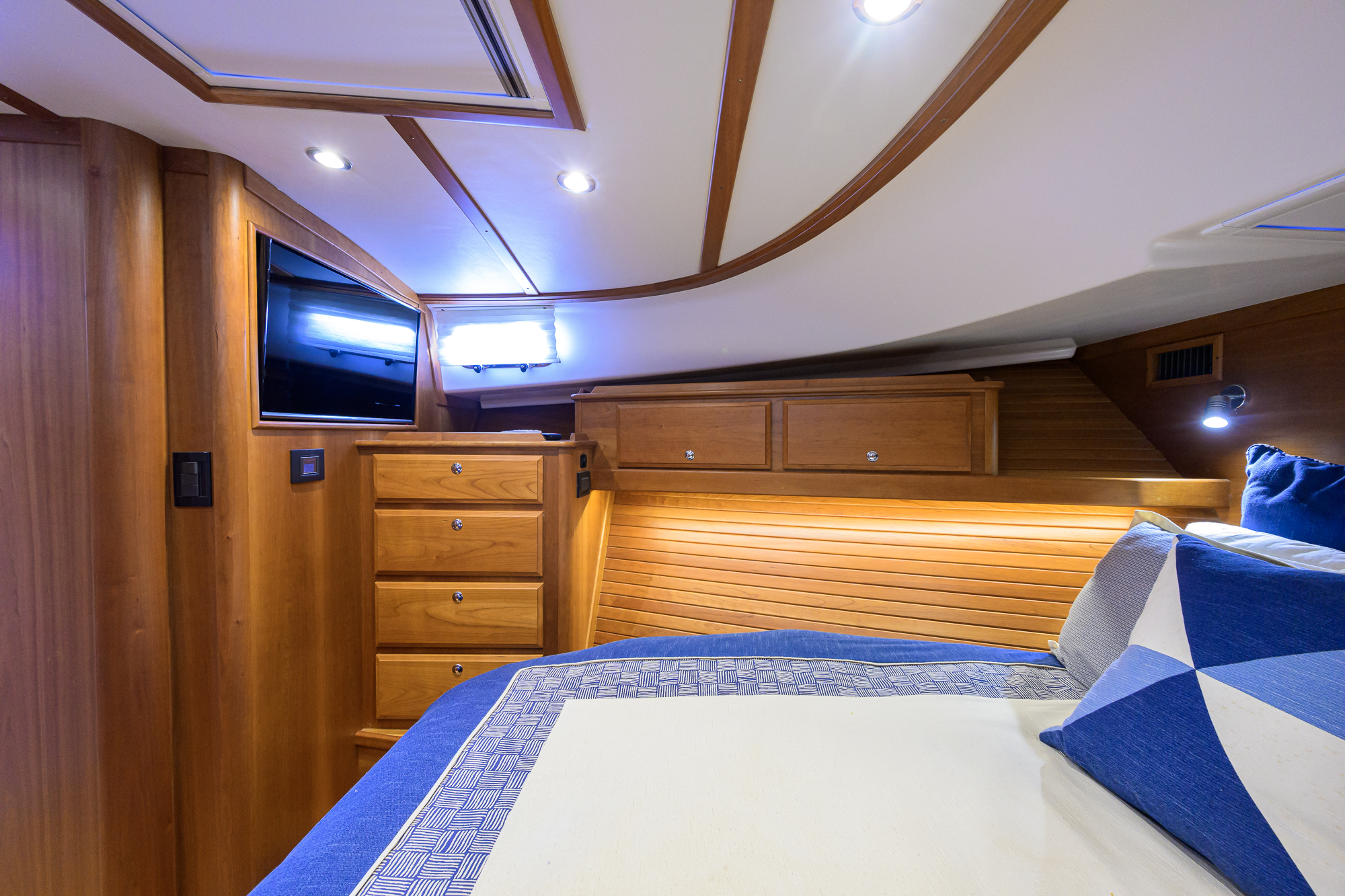 Bigwig yacht photo 101
