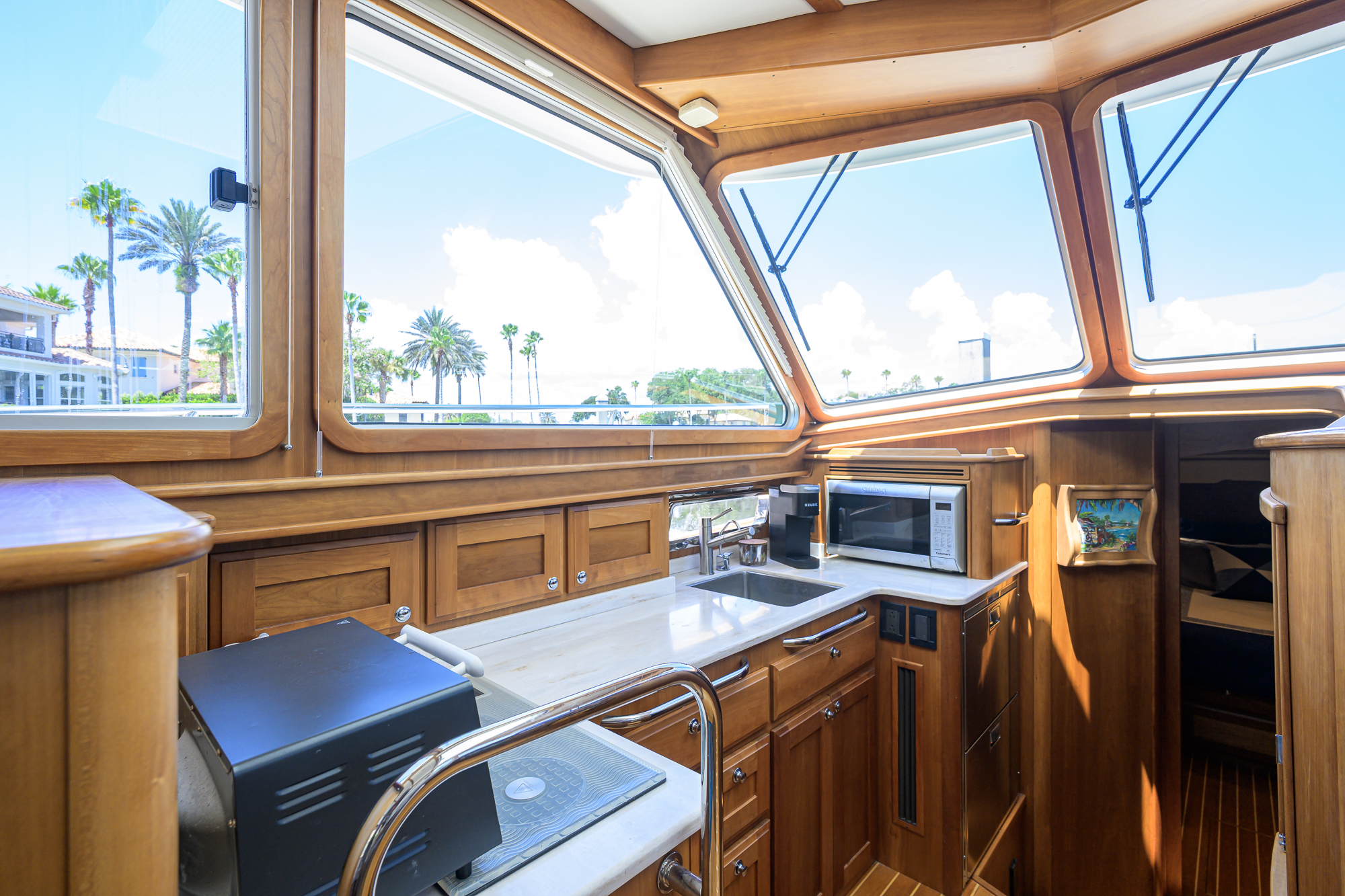 Bigwig yacht photo 76