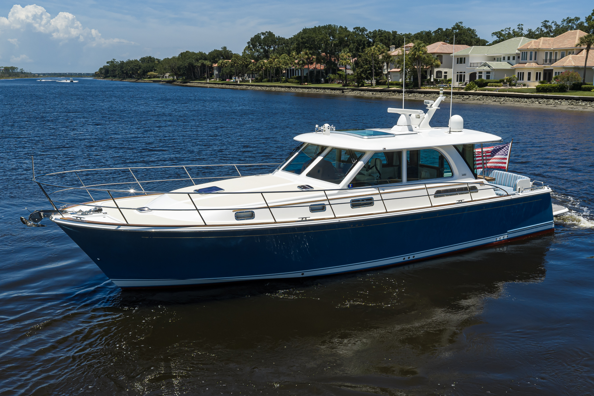 Bigwig yacht photo 18