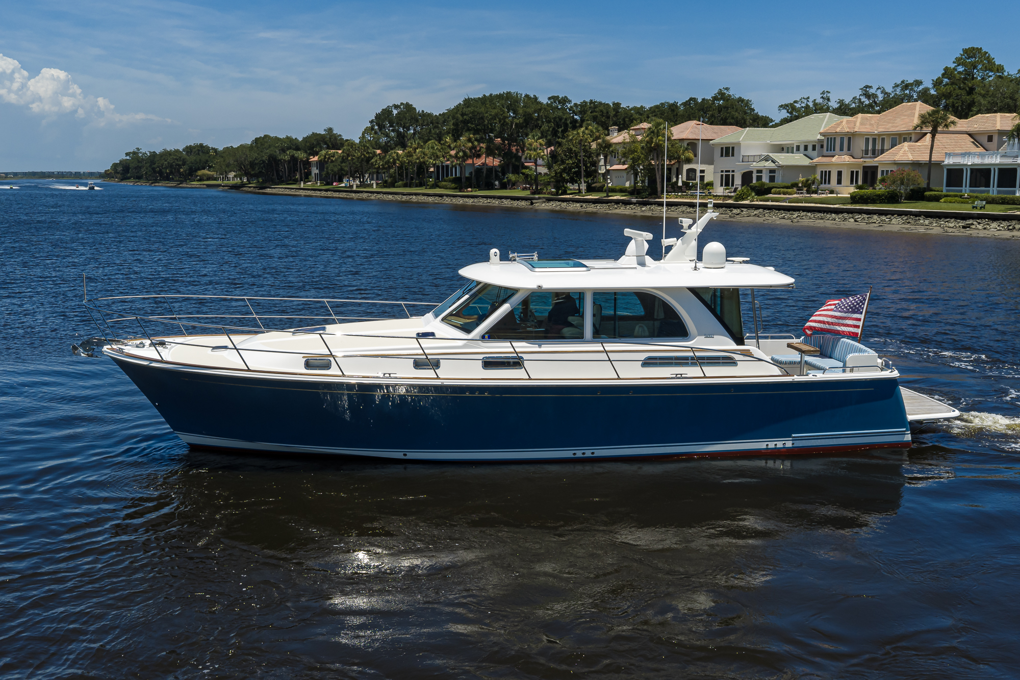 Bigwig yacht photo 19