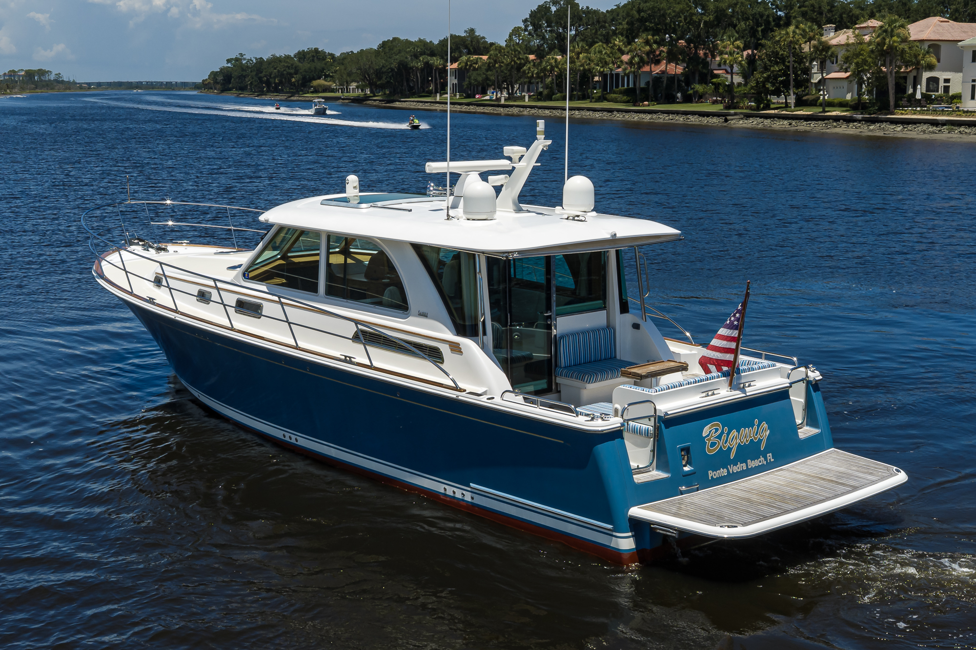 Bigwig yacht photo 20