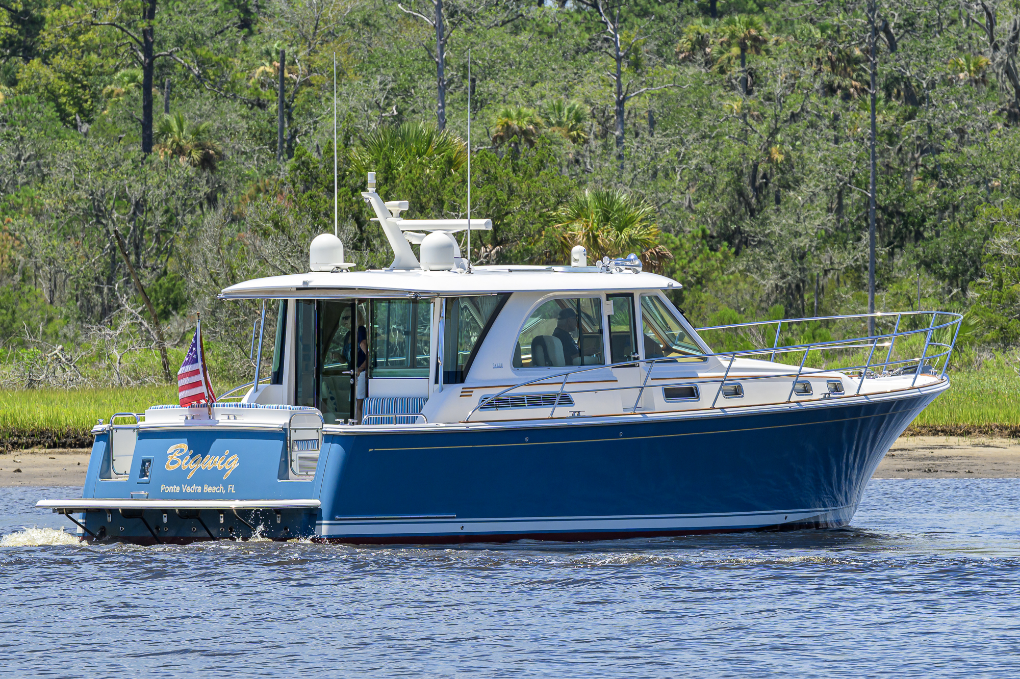 Bigwig yacht photo 13