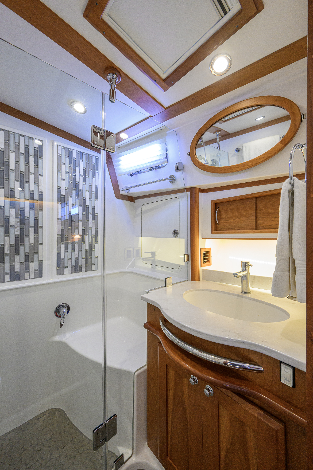 SeaC yacht photo 132