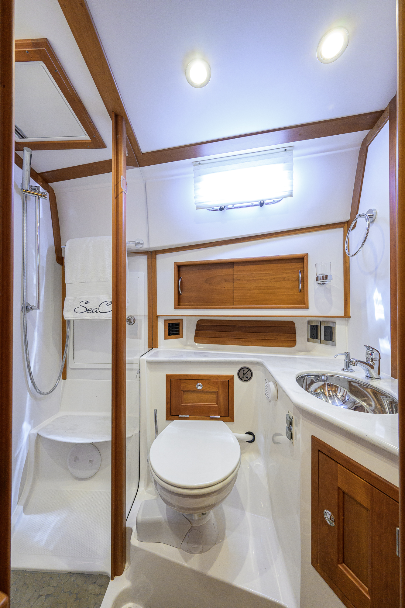 SeaC yacht photo 120