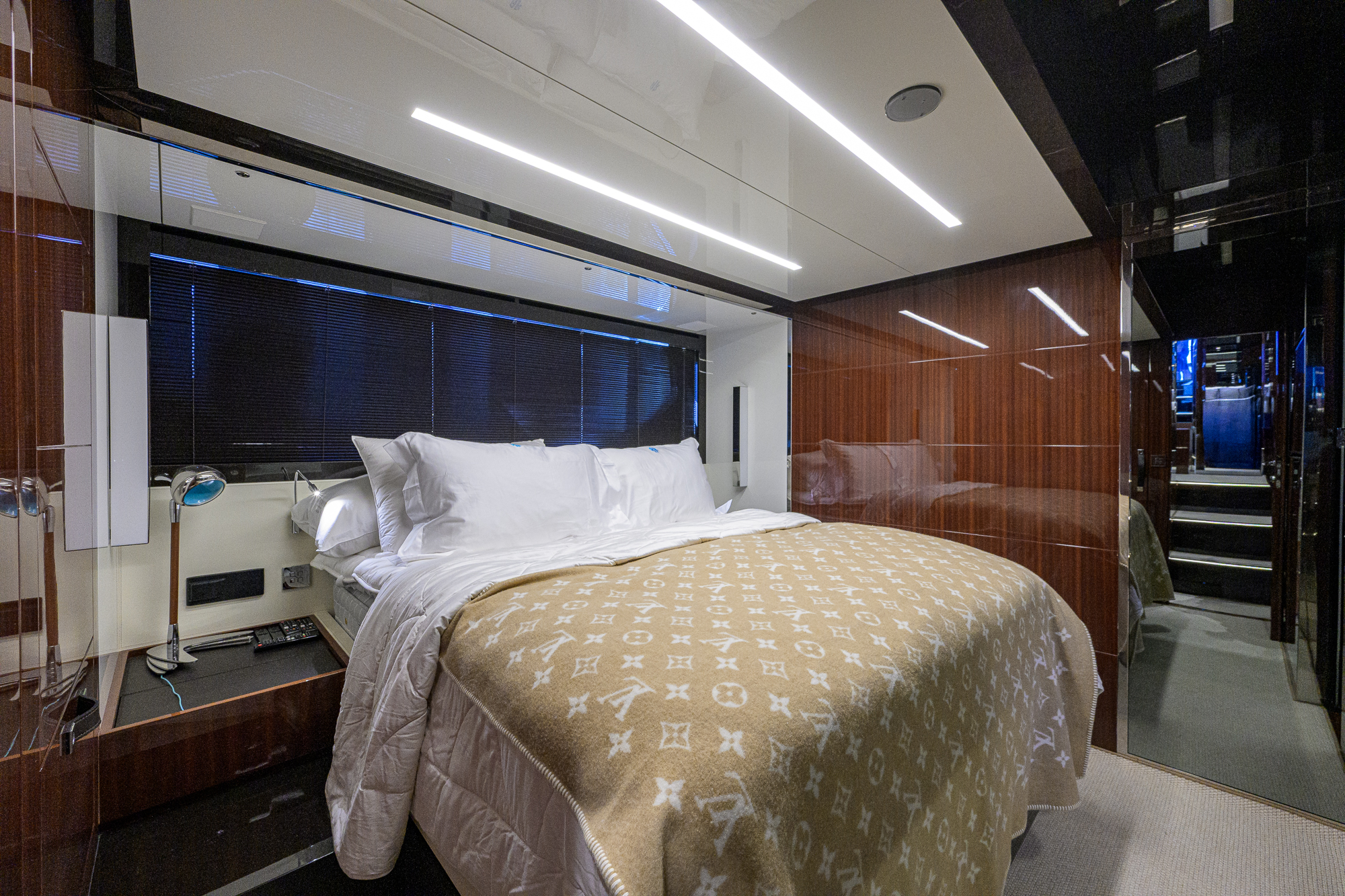 Angelamar yacht photo 97