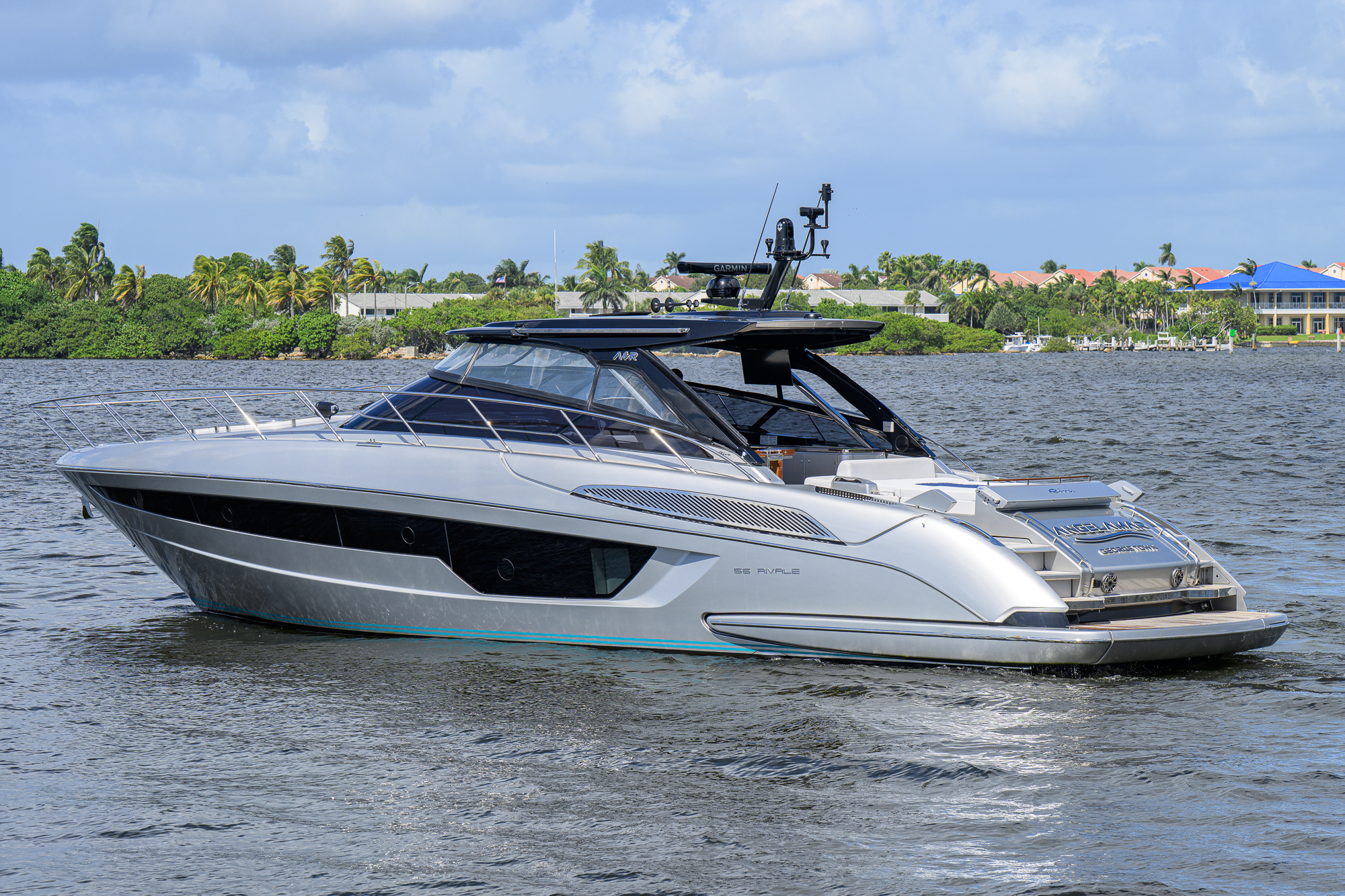 Angelamar yacht photo 12