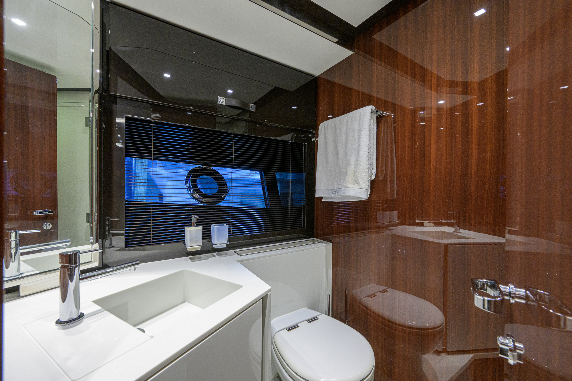 Angelamar yacht photo 89