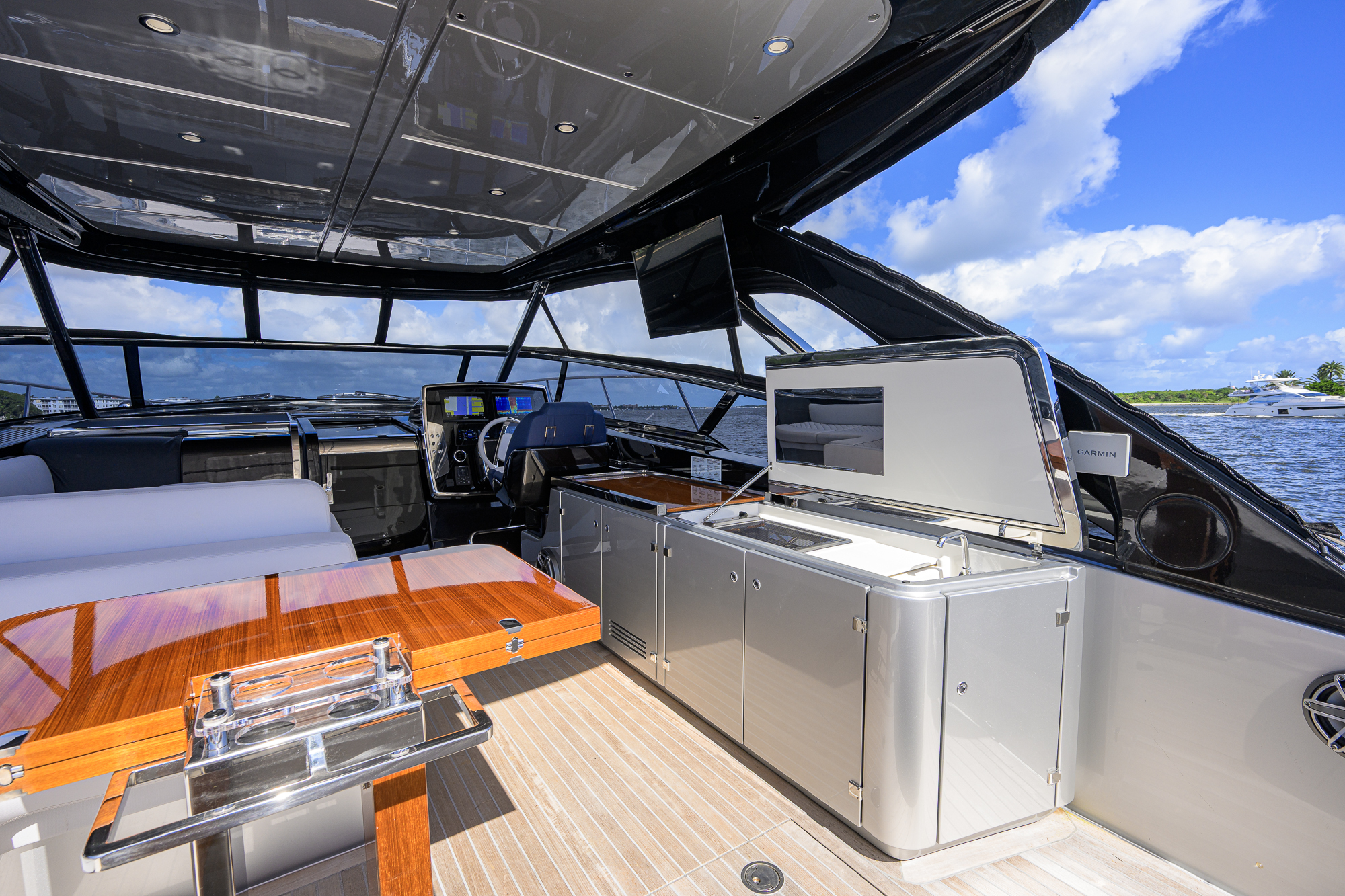 Angelamar yacht photo 41