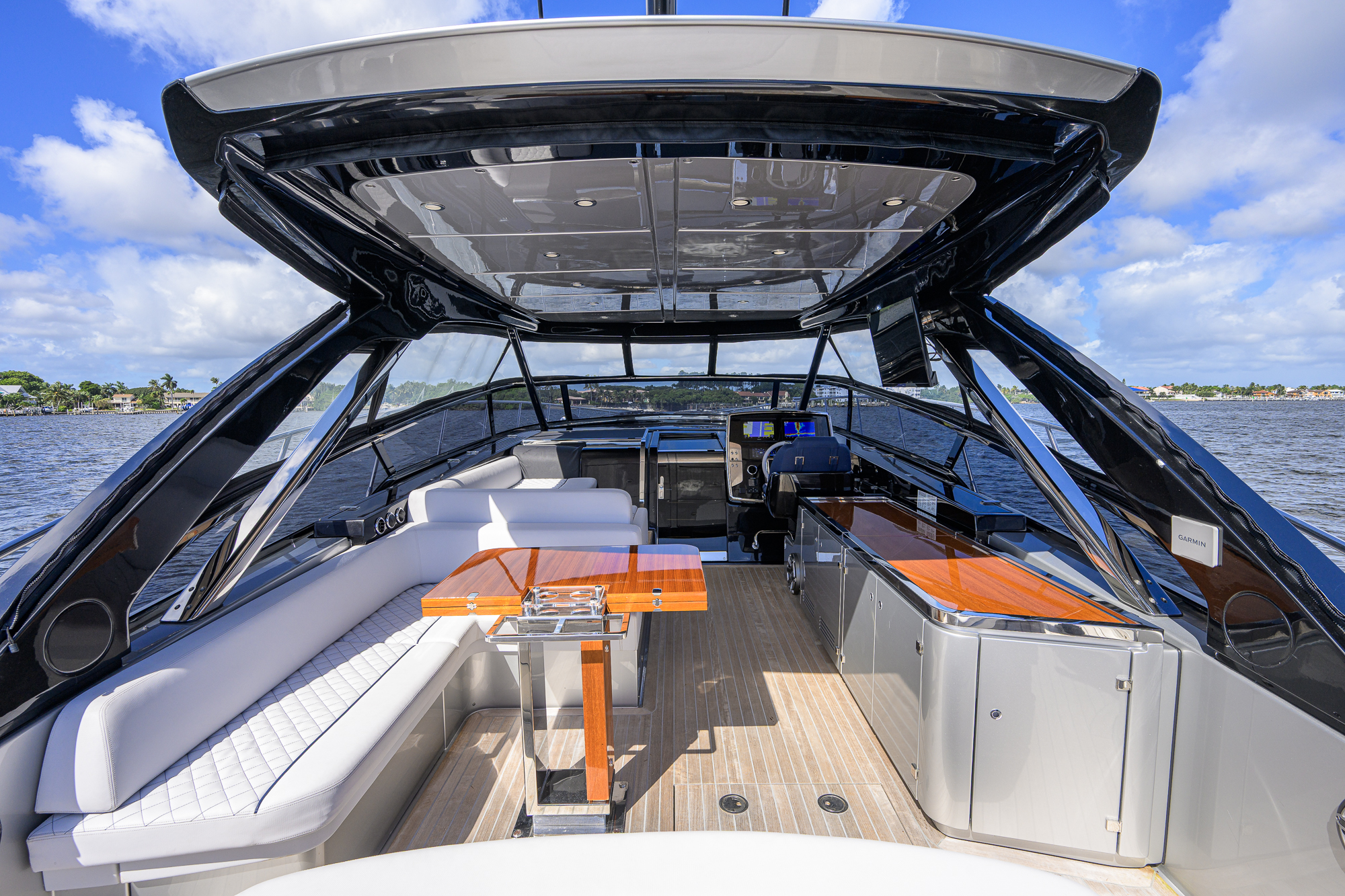 Angelamar yacht photo 36