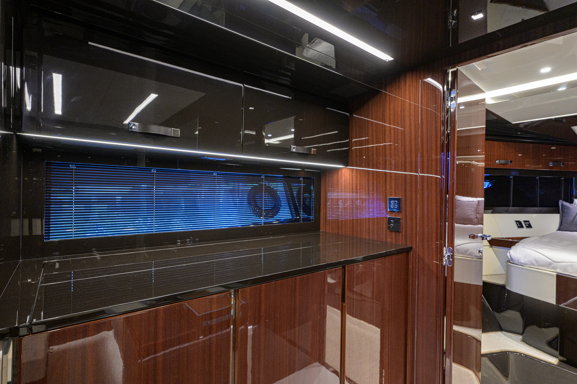 Angelamar yacht photo 69
