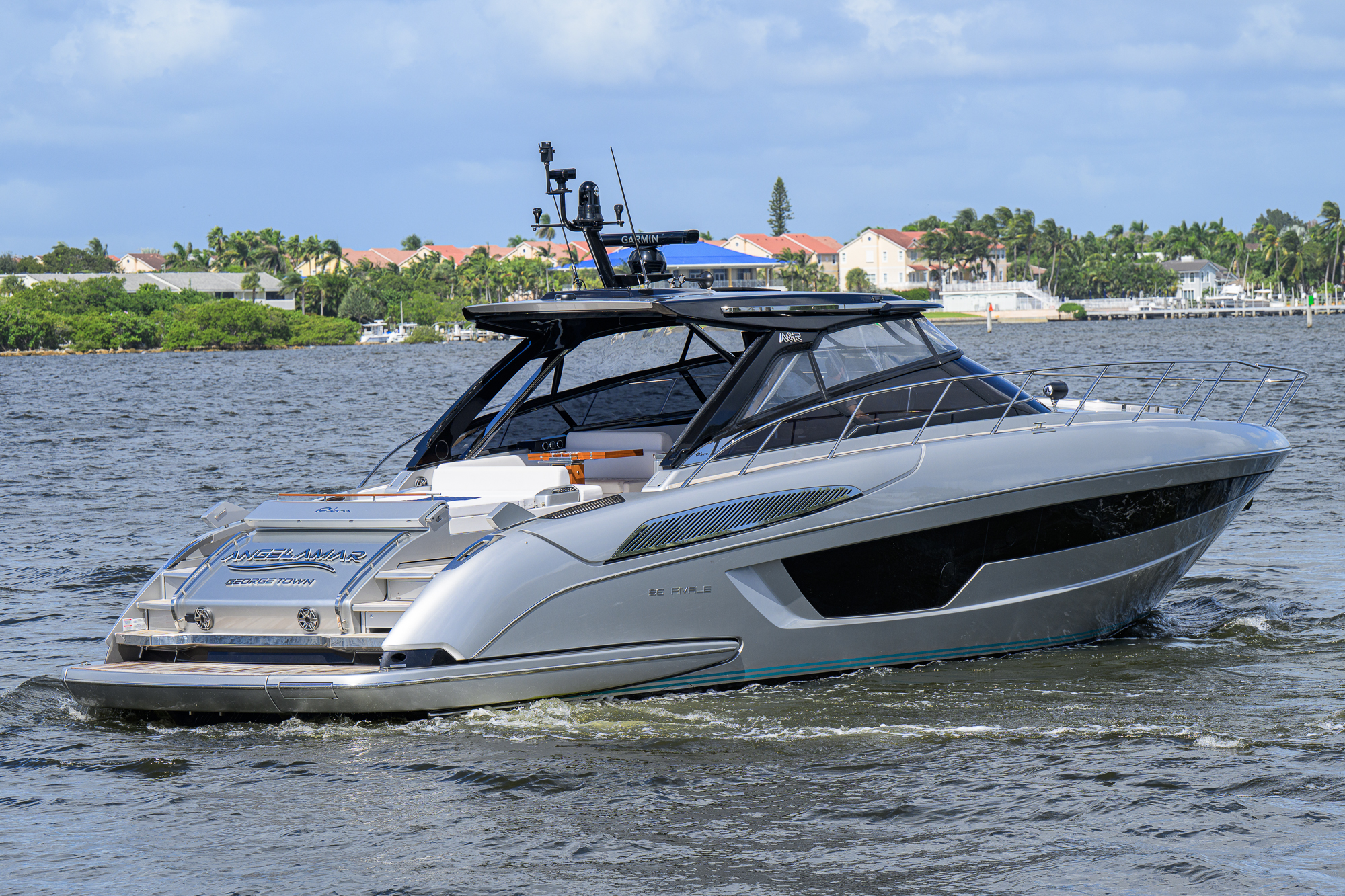 Angelamar yacht photo 15