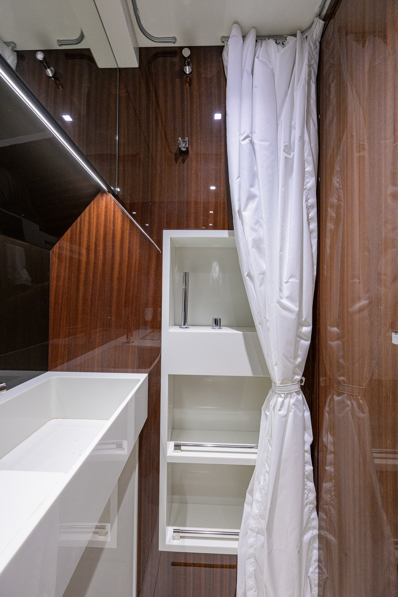 Angelamar yacht photo 67