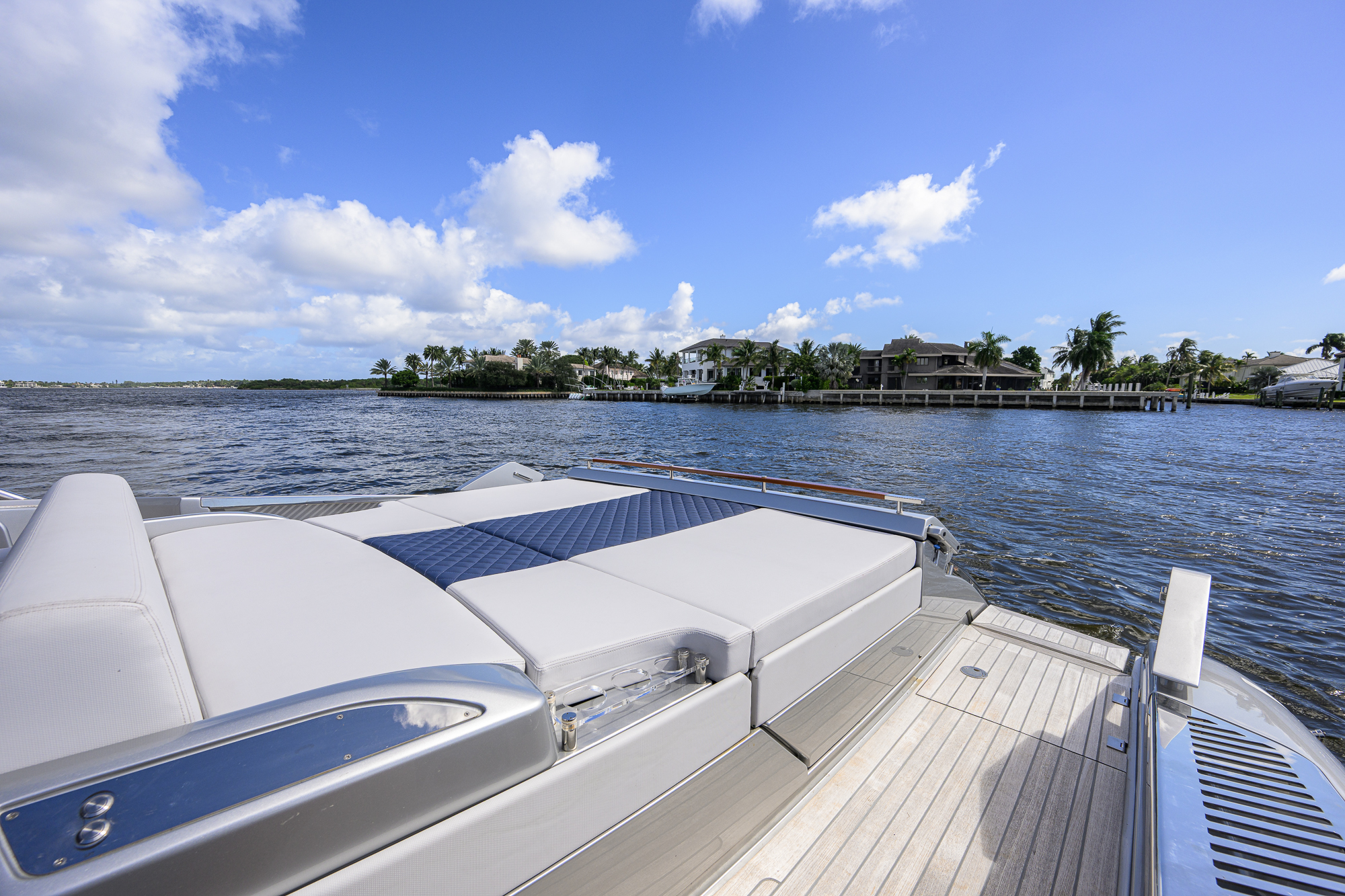 Angelamar yacht photo 20