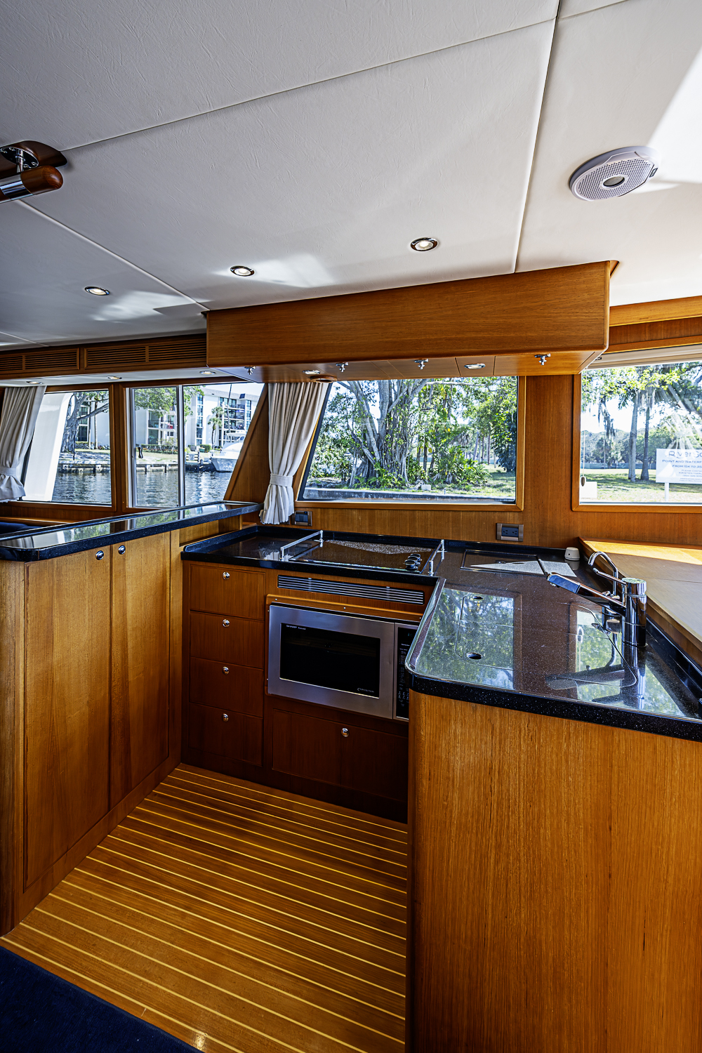 Hayride yacht photo 97