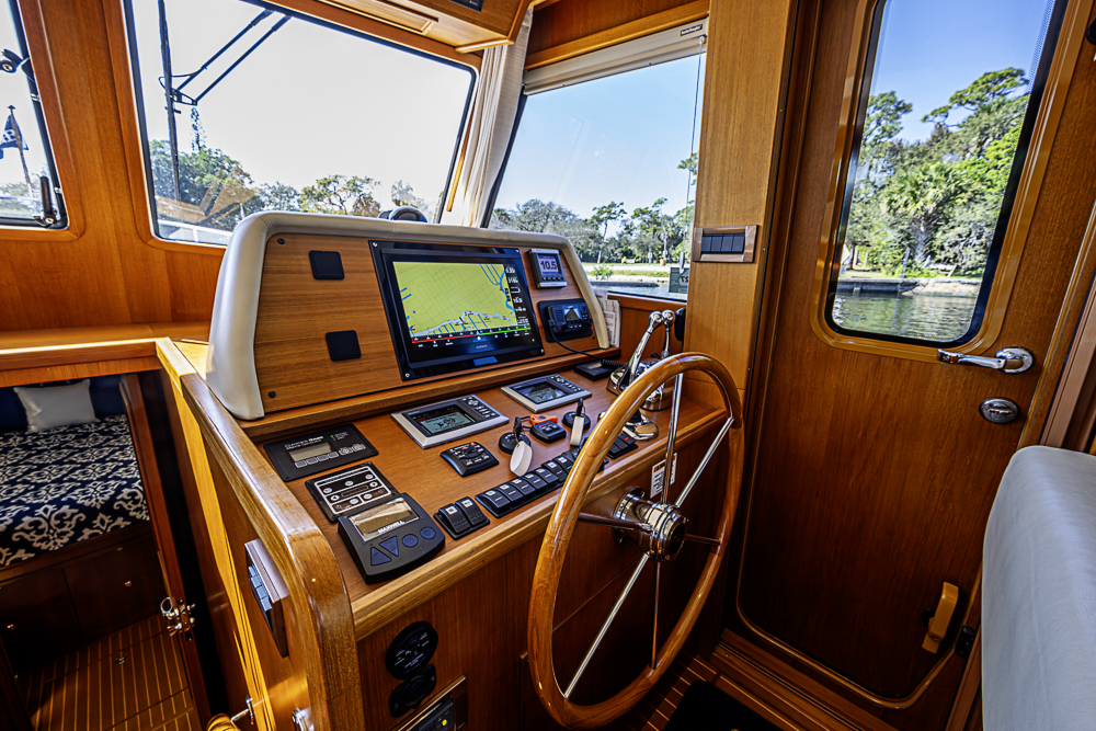 Hayride yacht photo 101