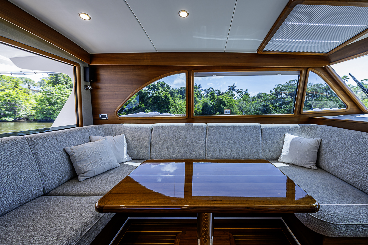 Sea Rose yacht photo 36