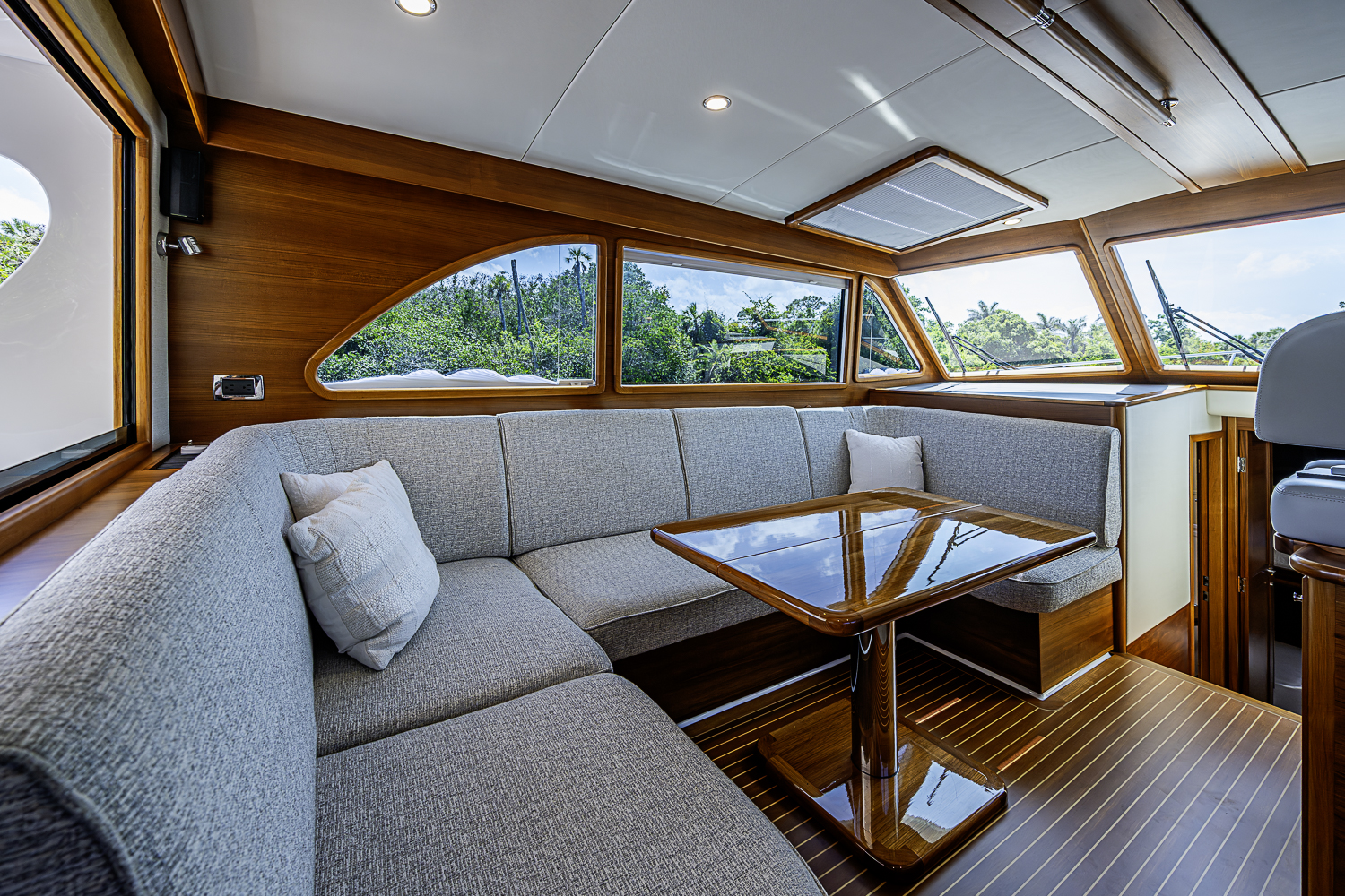 Sea Rose yacht photo 35