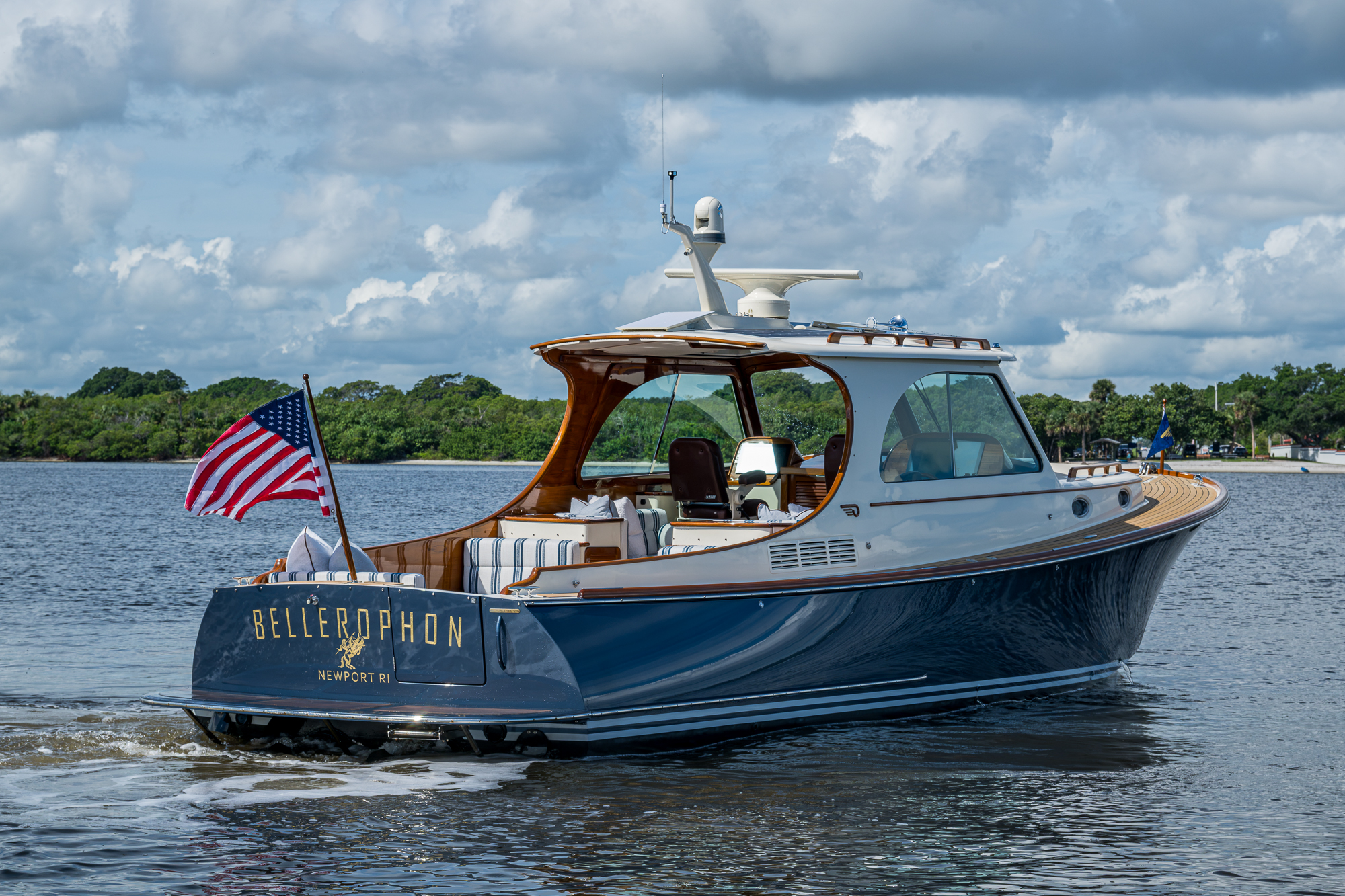Bellerophon yacht photo 9