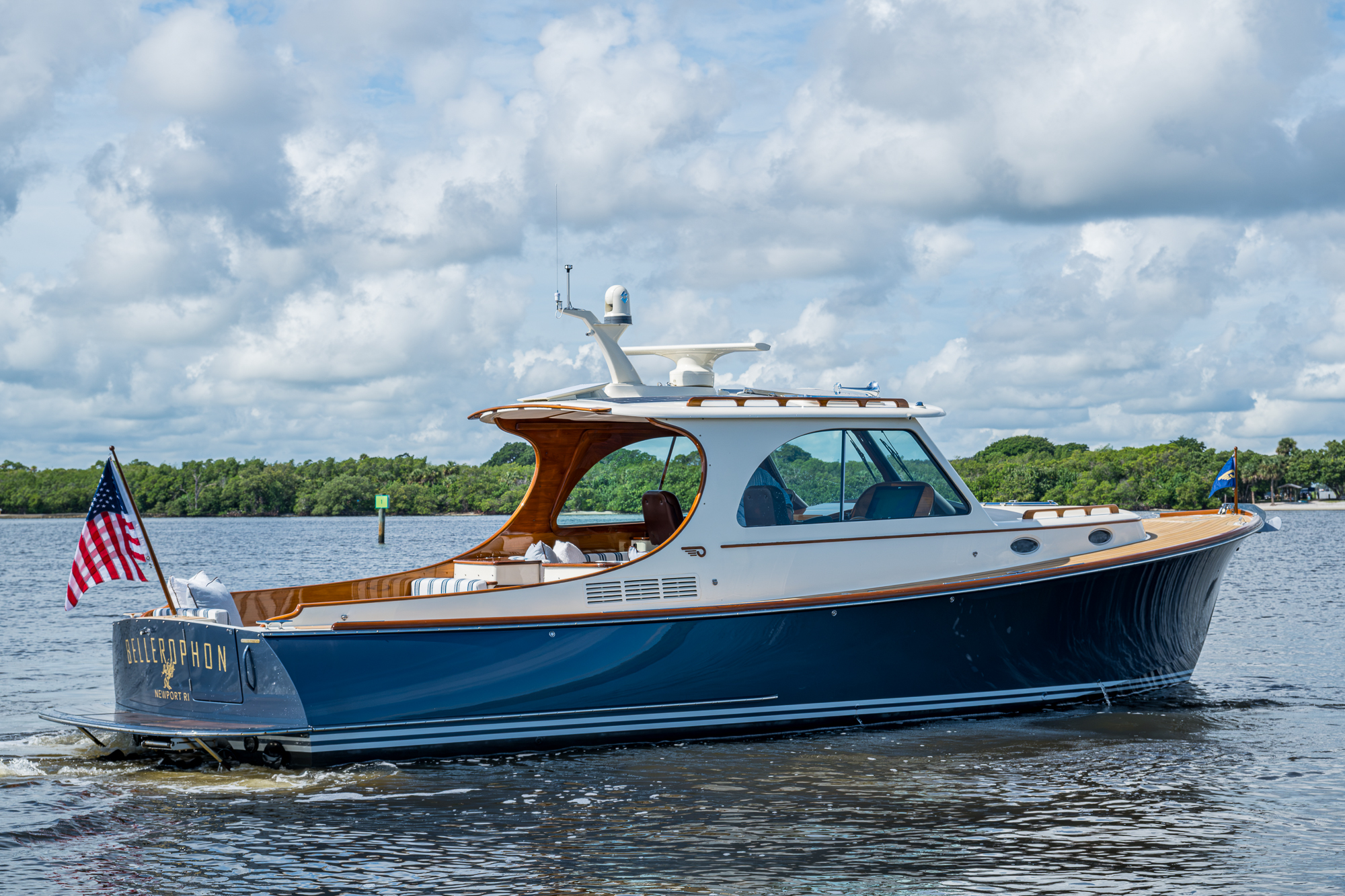 Bellerophon yacht photo 7