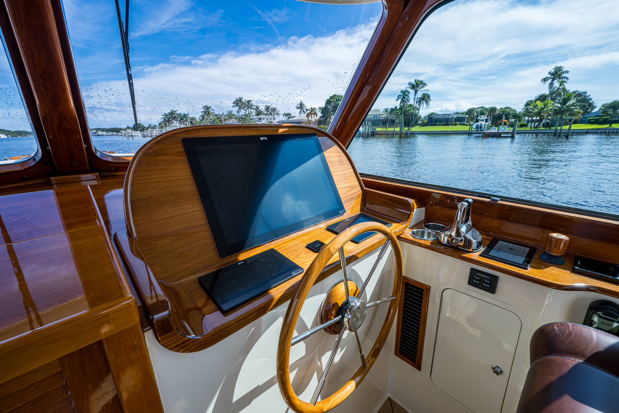 Bellerophon yacht photo 48