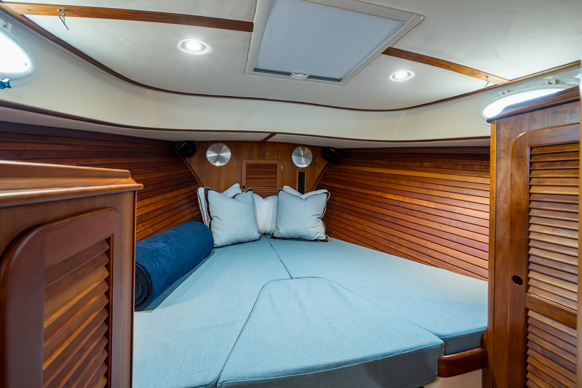 Bellerophon yacht photo 37