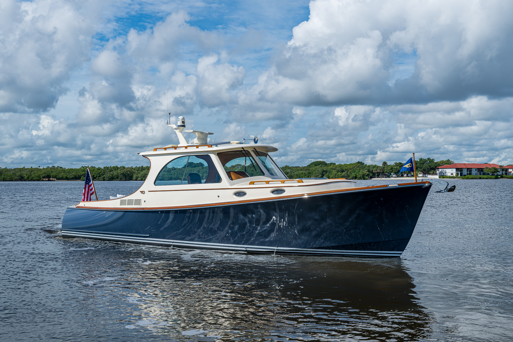 Bellerophon yacht photo 2