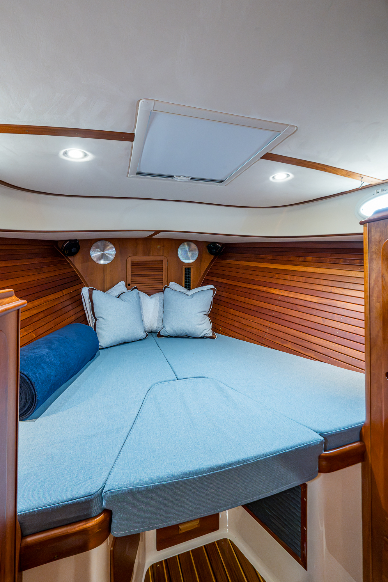 Bellerophon yacht photo 38