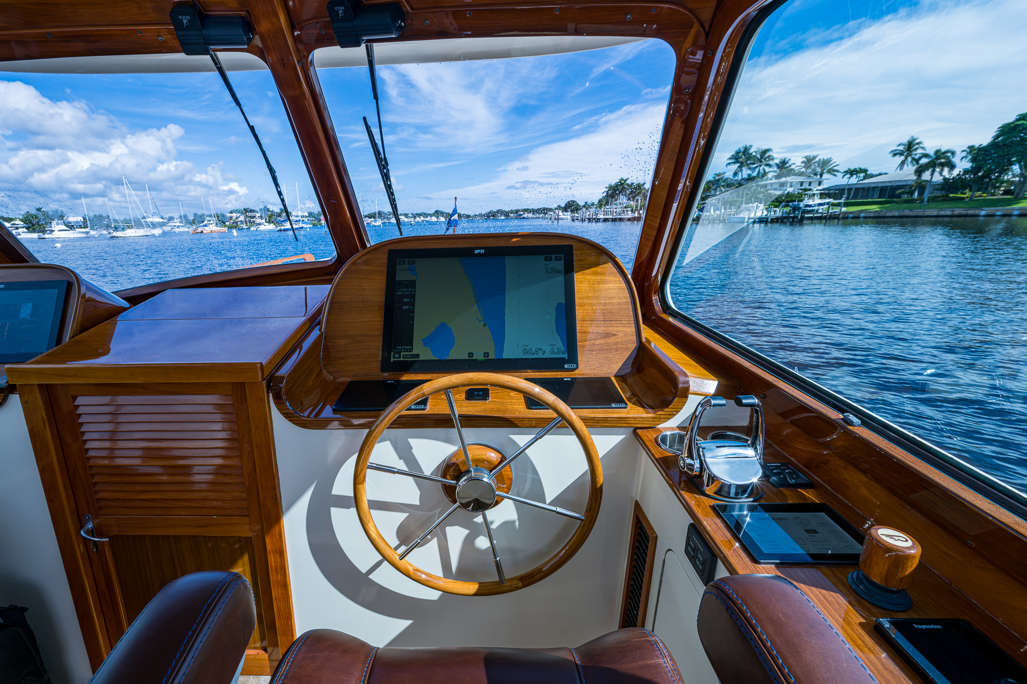 Bellerophon yacht photo 47