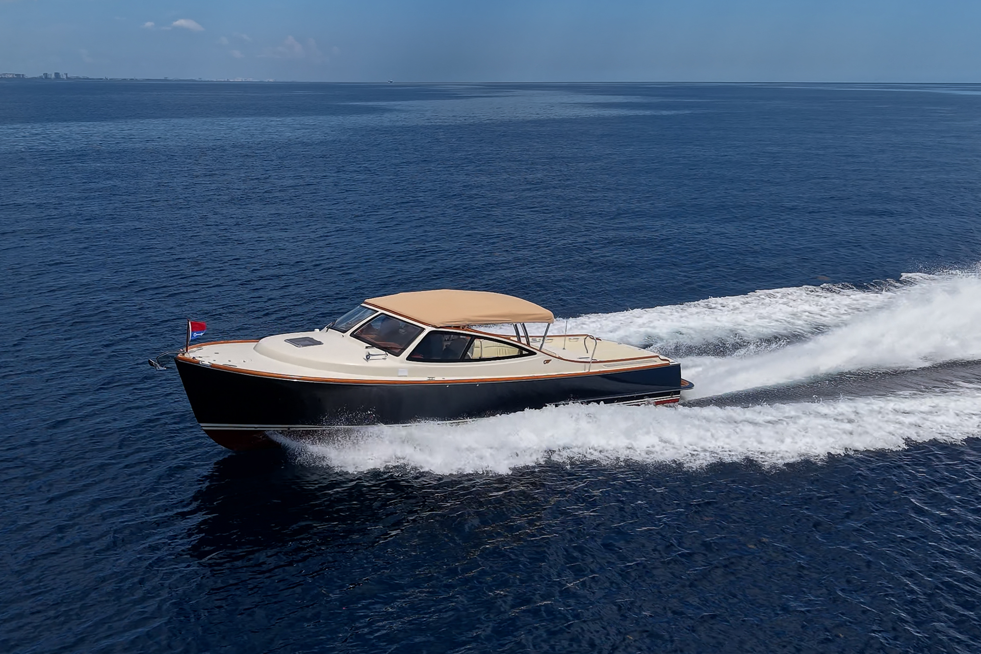 Capri yacht photo 35