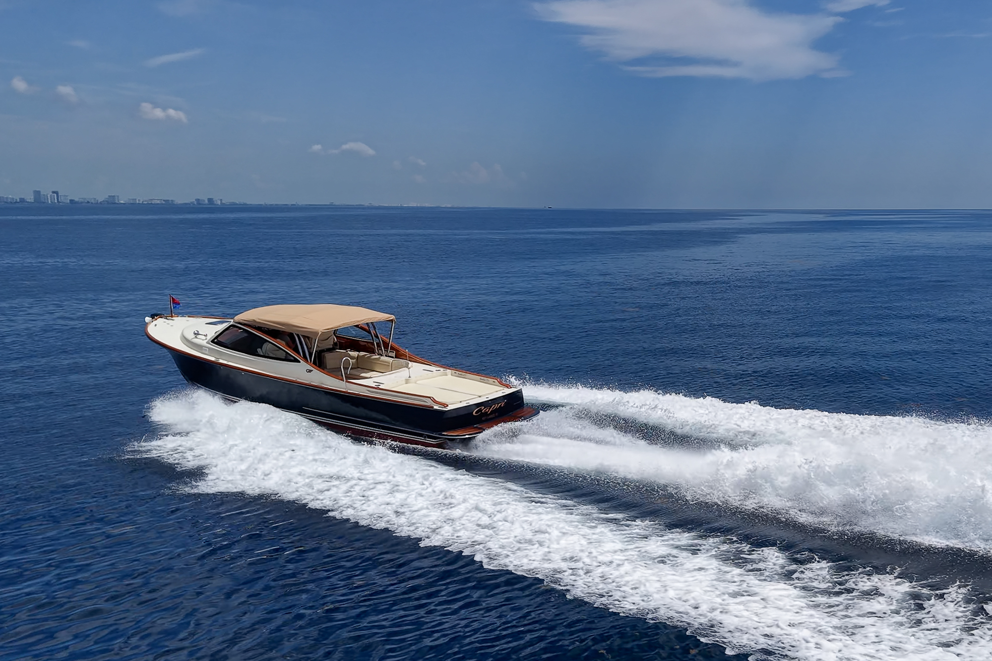 Capri yacht photo 29