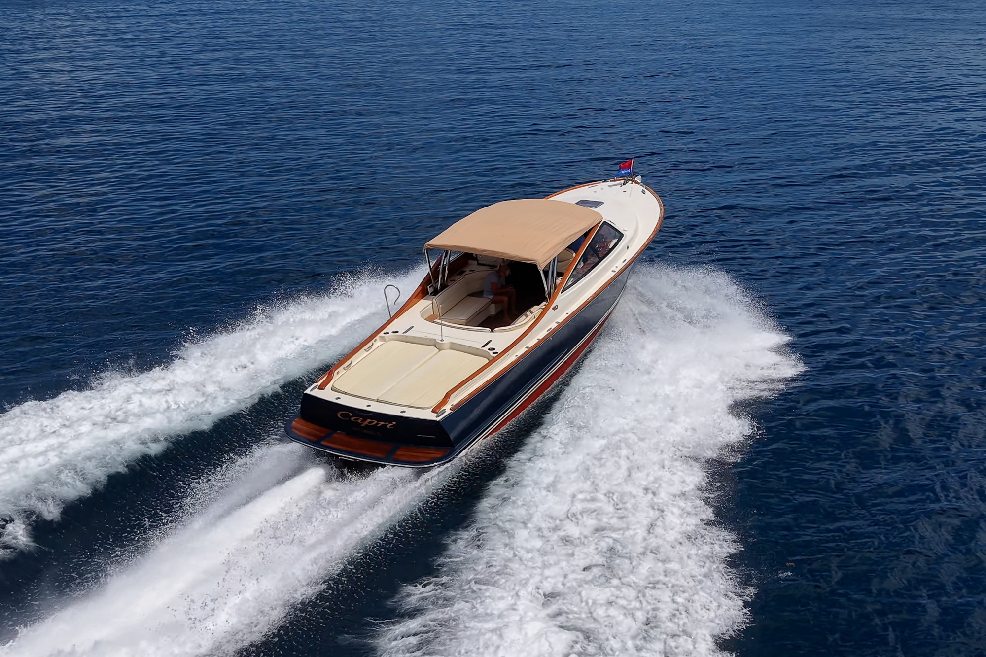 Capri yacht photo 20