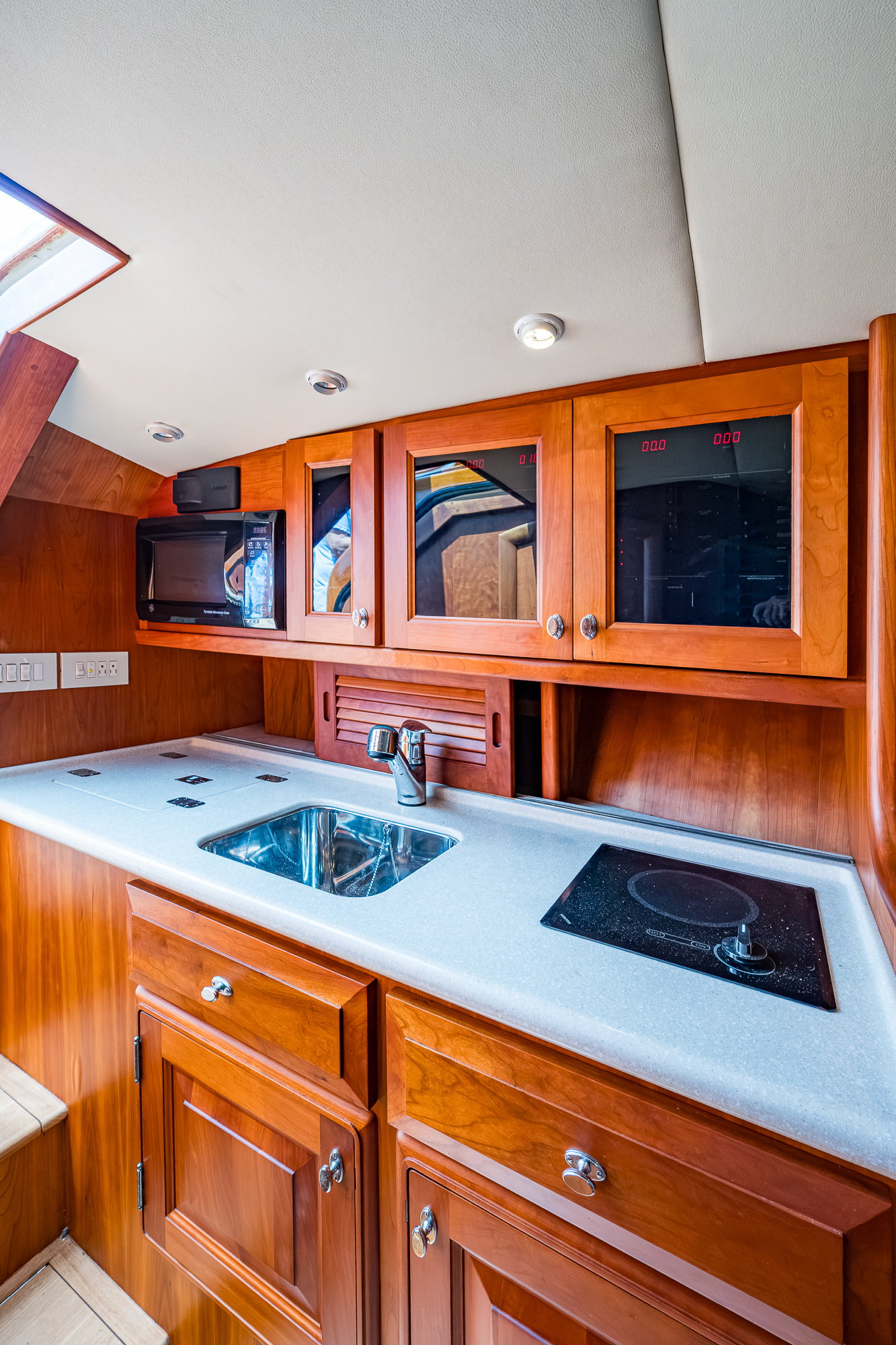 Capri yacht photo 56