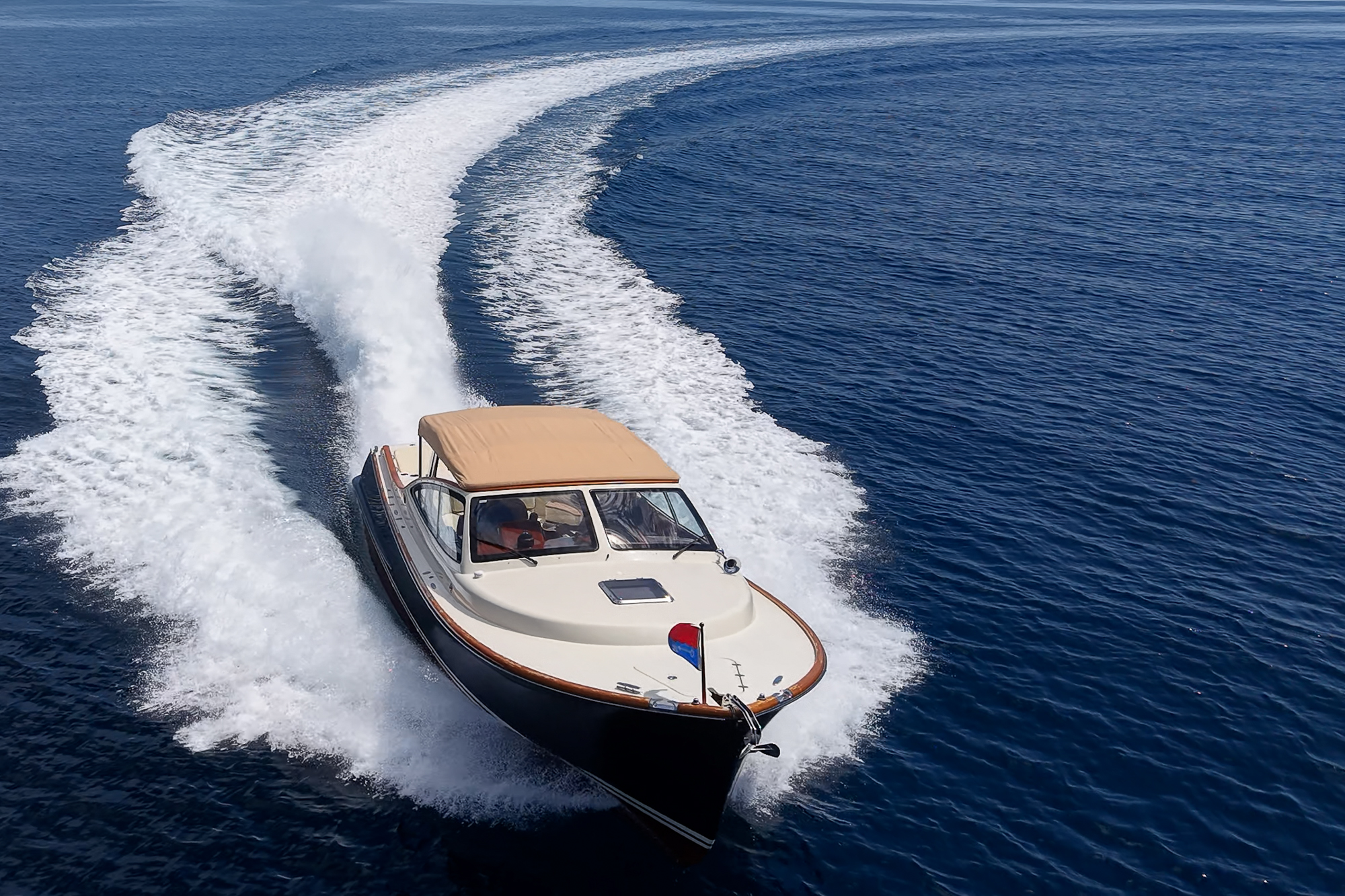 Capri yacht photo 39