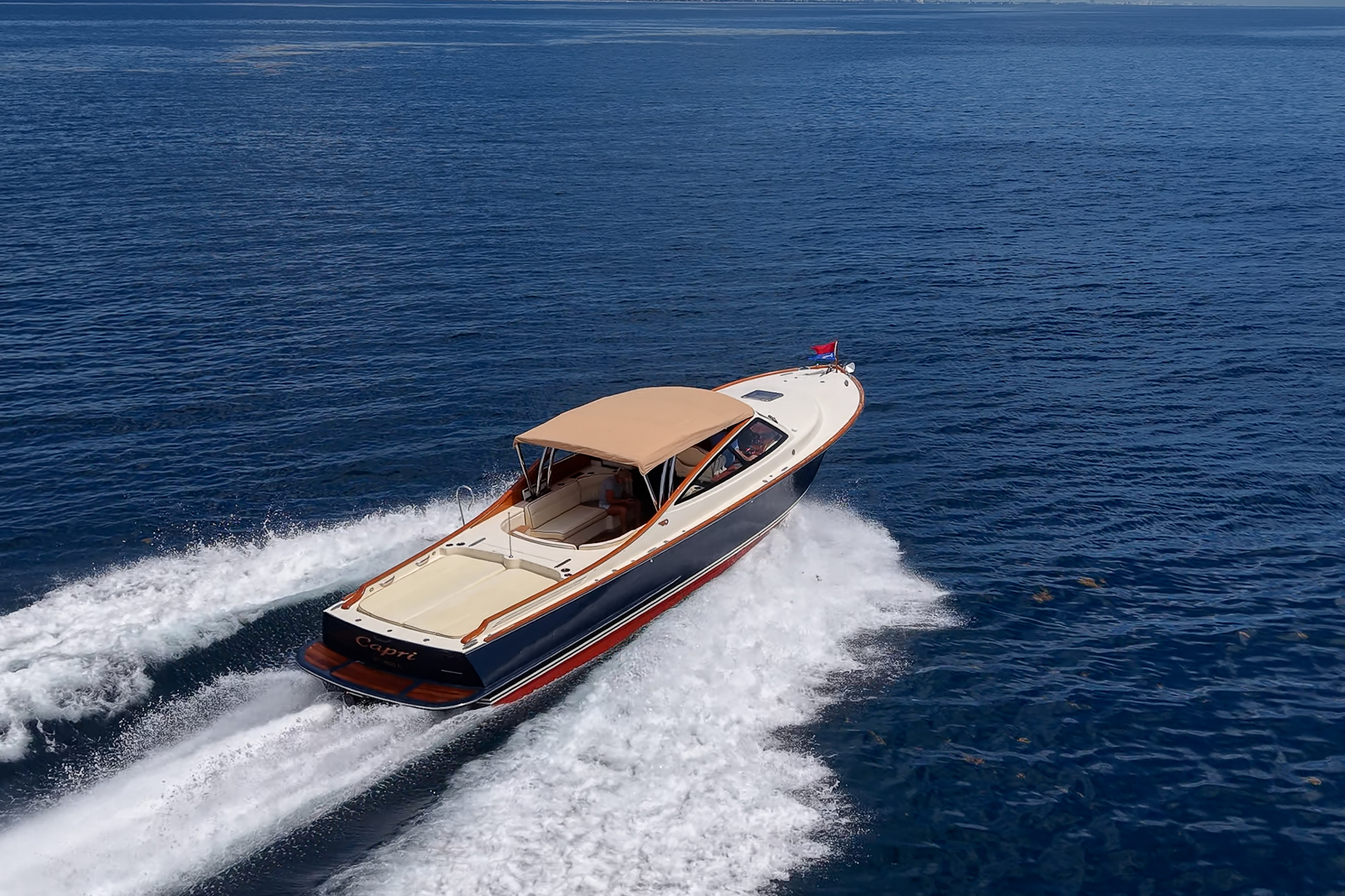 Capri yacht photo 18