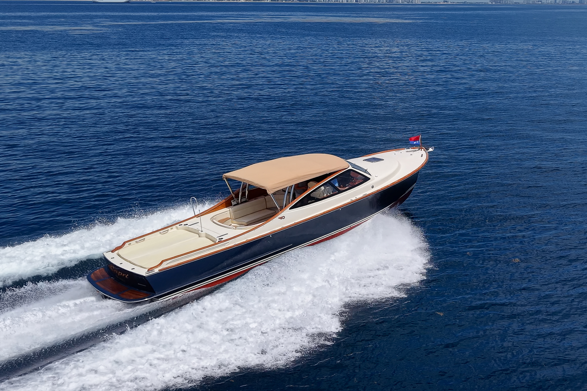 Capri yacht photo 22