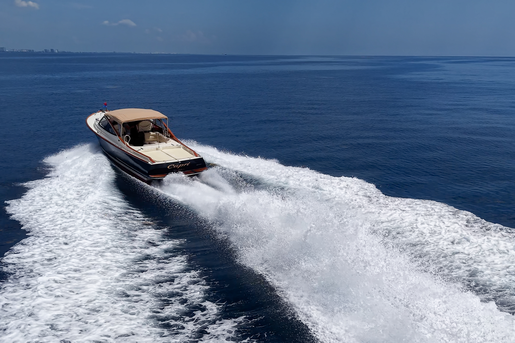 Capri yacht photo 27