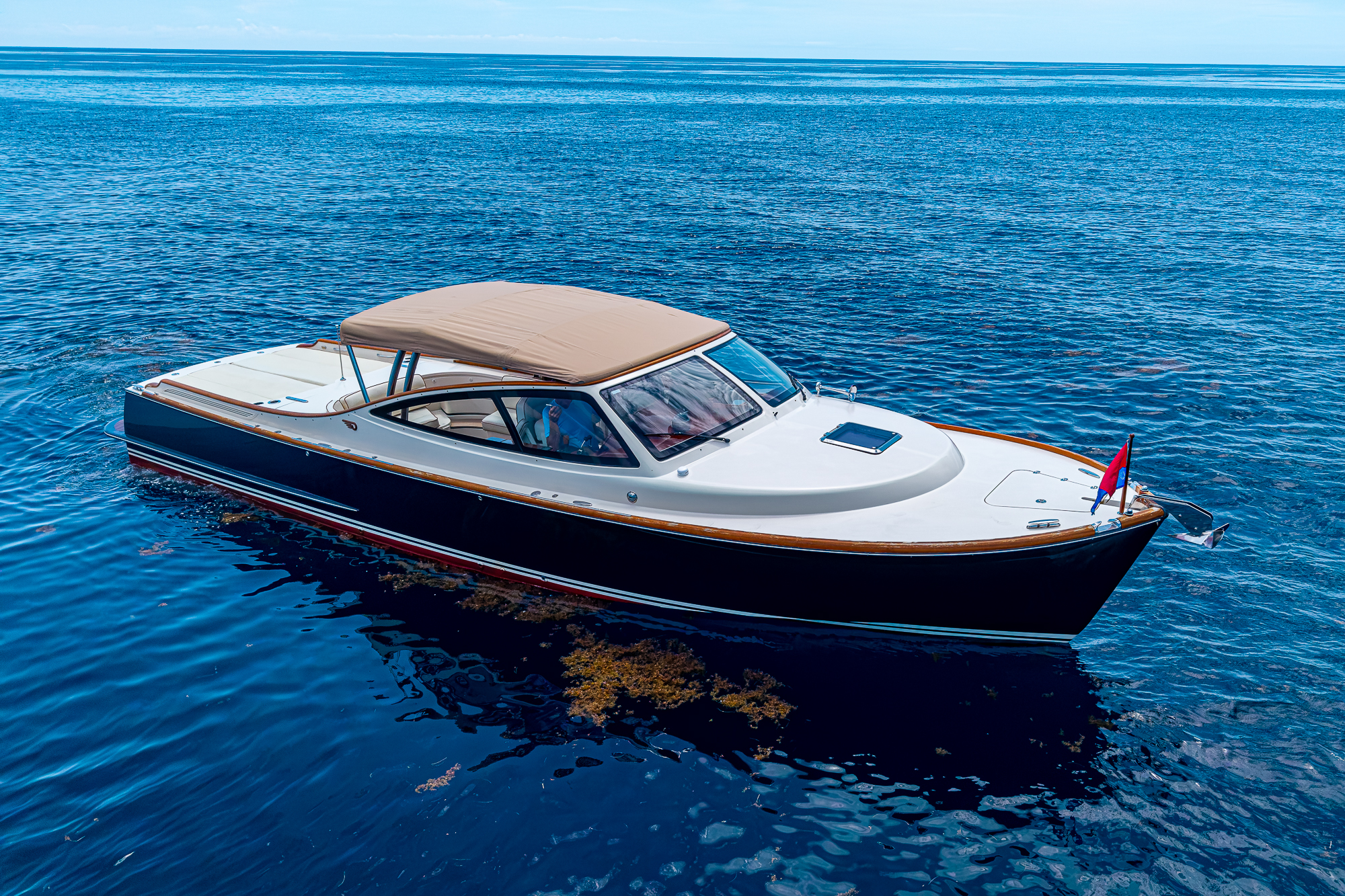 Capri yacht photo 11
